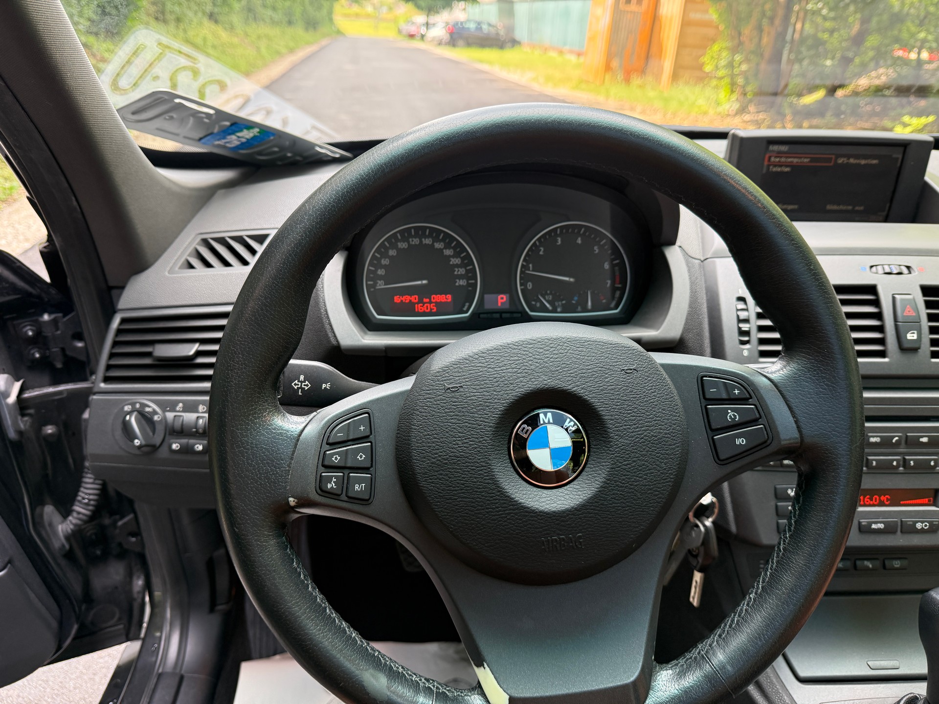BMW X3 3.0i-image-14