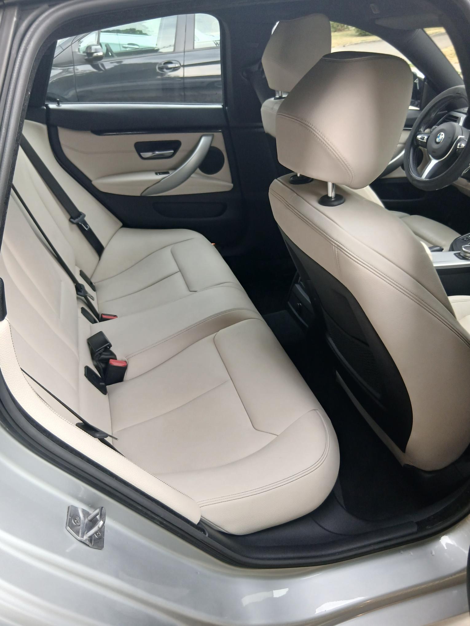BMW 420i xDrive Gran Coupé M Sport-image-3