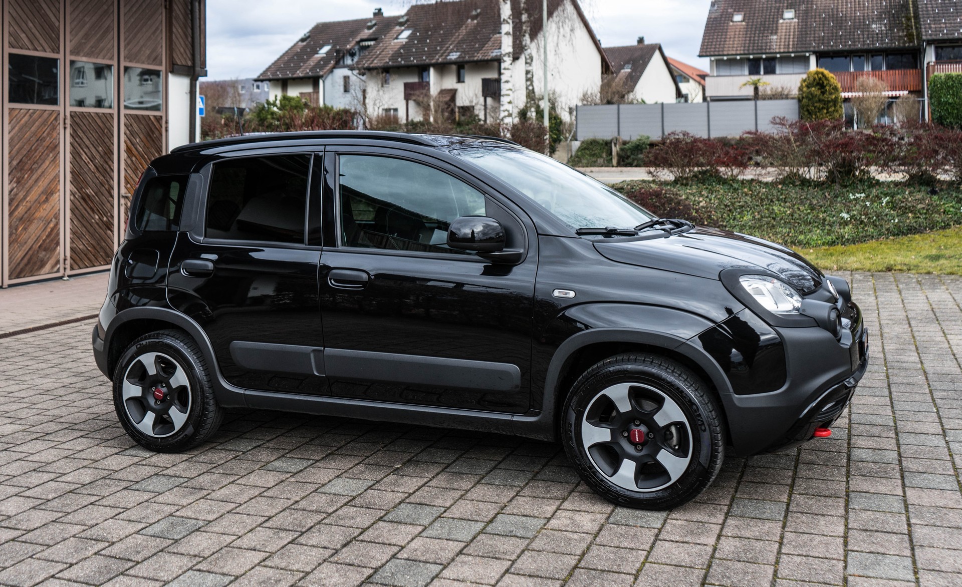 FIAT Panda 1.0 MHEV Cross-image-3