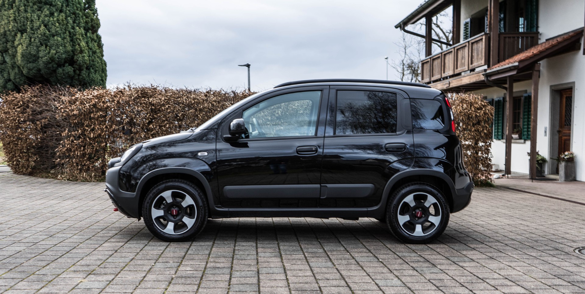 FIAT Panda 1.0 MHEV Cross-image-5