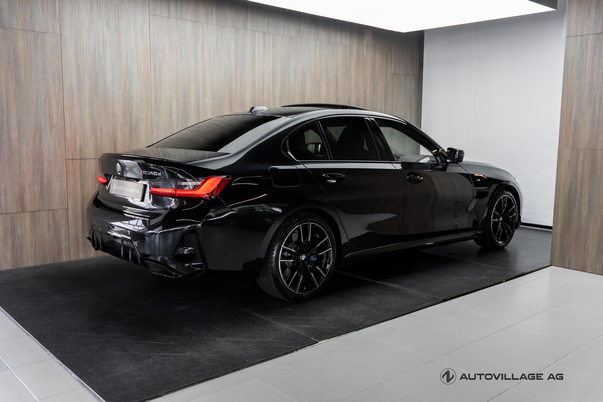 BMW M340d xDrive 48V Steptronic-image-1