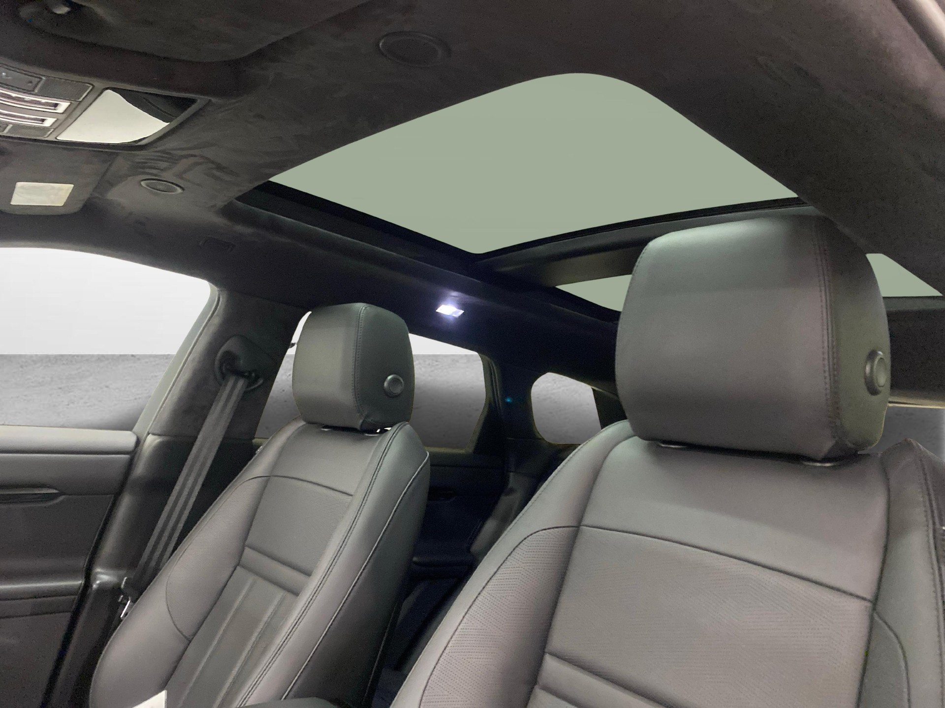 LAND ROVER Range Rover Evoque 1.5 T 270e Autobiography-image-10