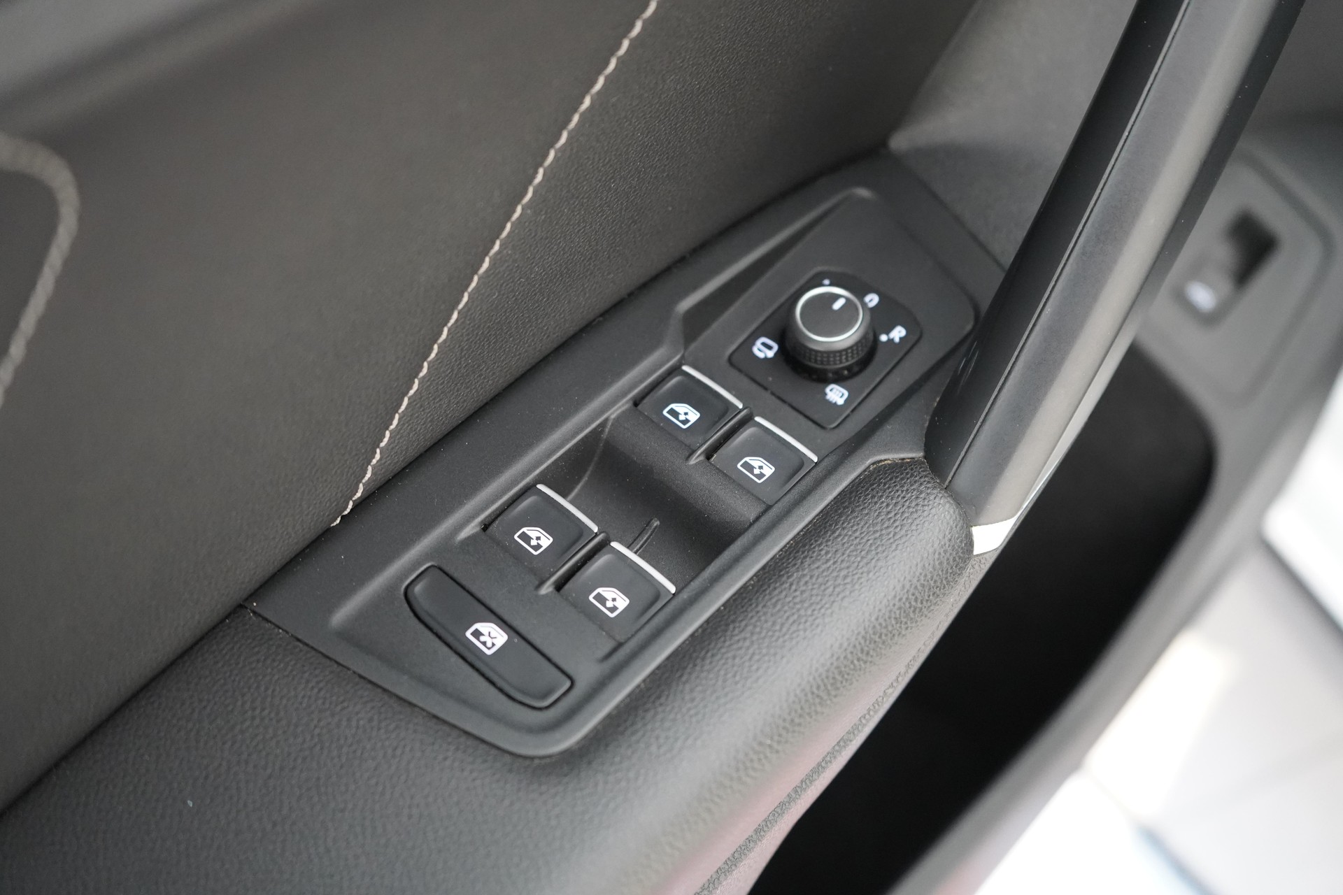 VW Tiguan 2.0 TSI Highline DSG-image-13