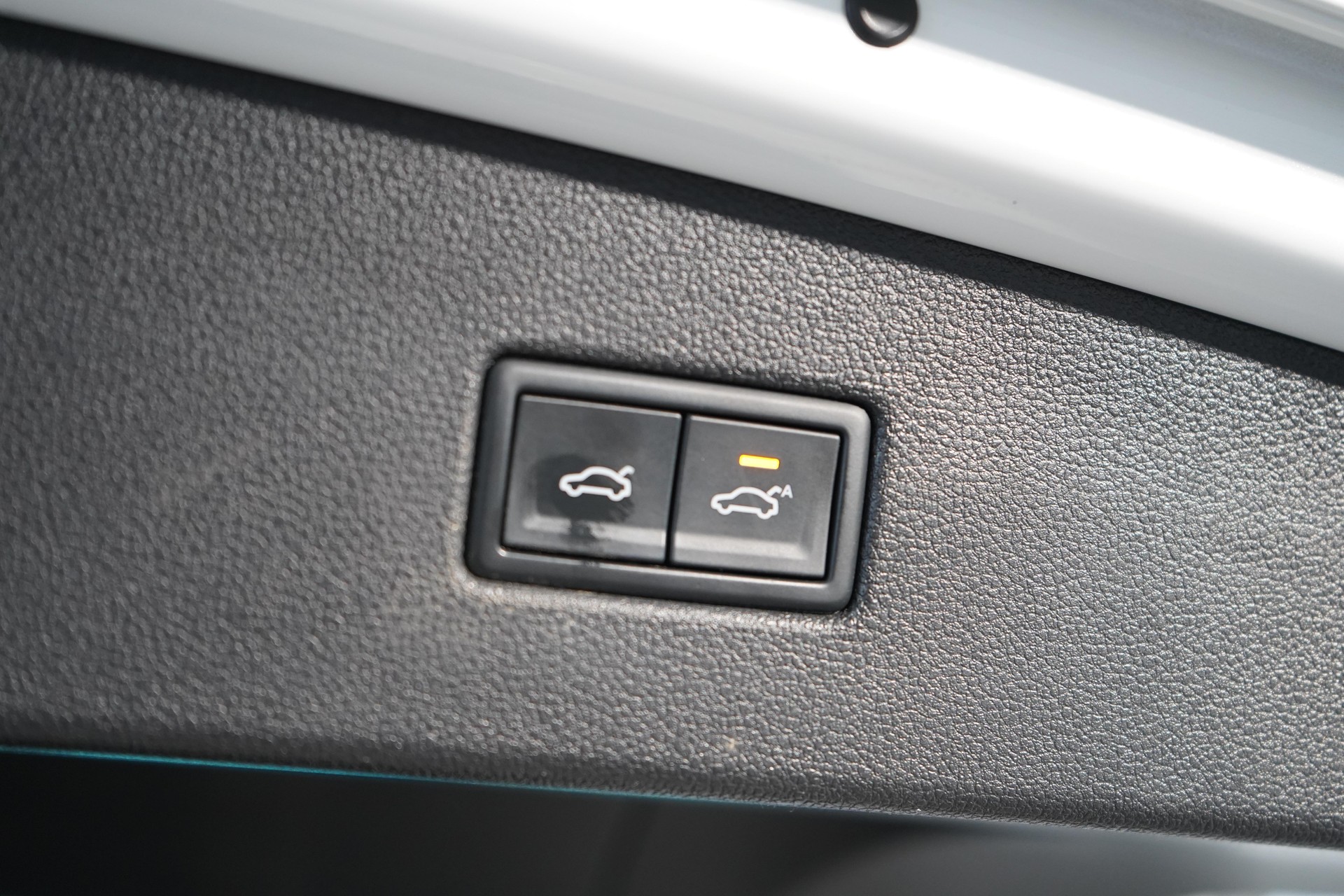 VW Tiguan 2.0 TSI Highline DSG-image-16