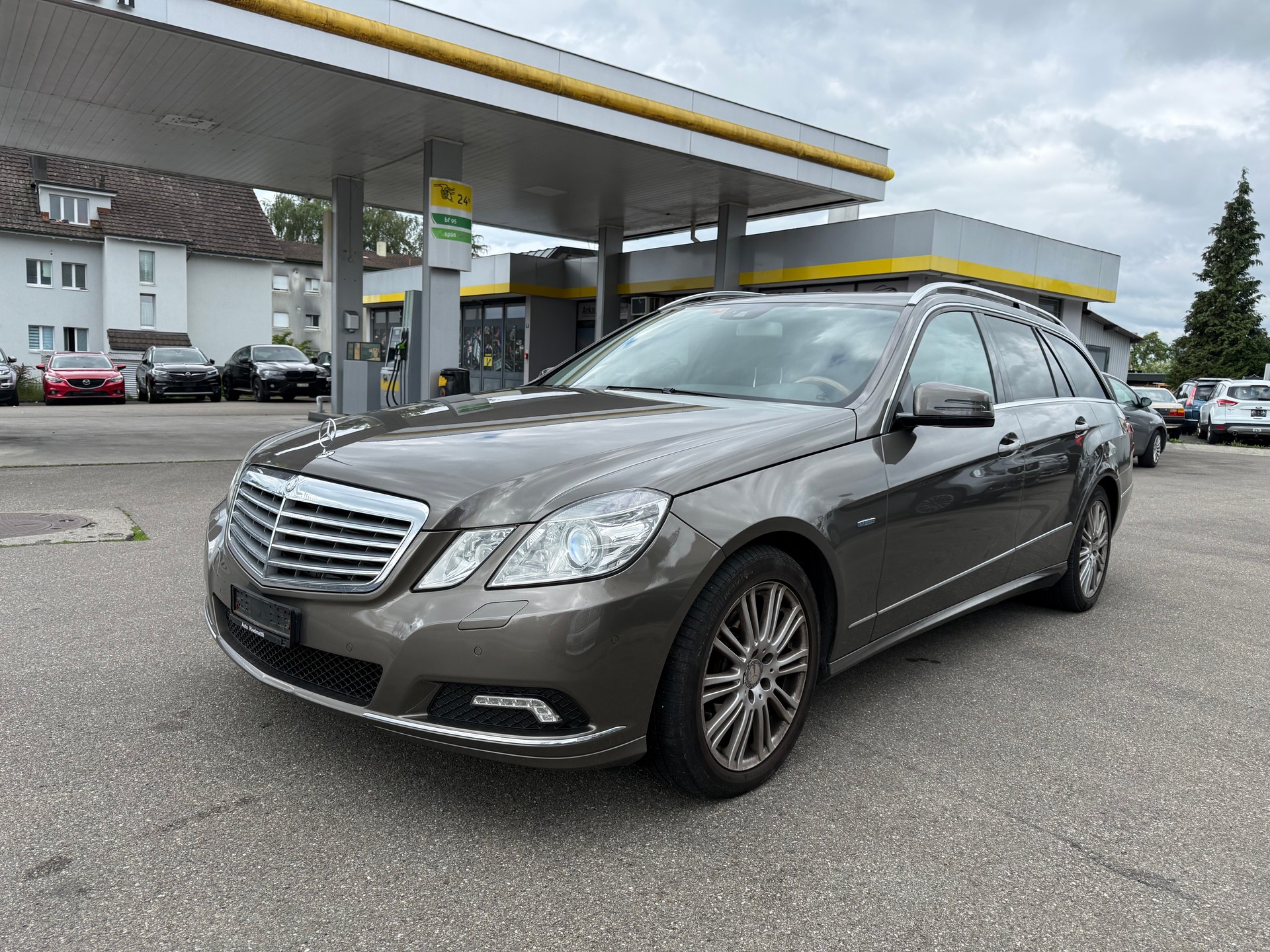 MERCEDES-BENZ E 350 CDI BlueEff. Avantgarde 4Matic 7G-Tronic-image-0