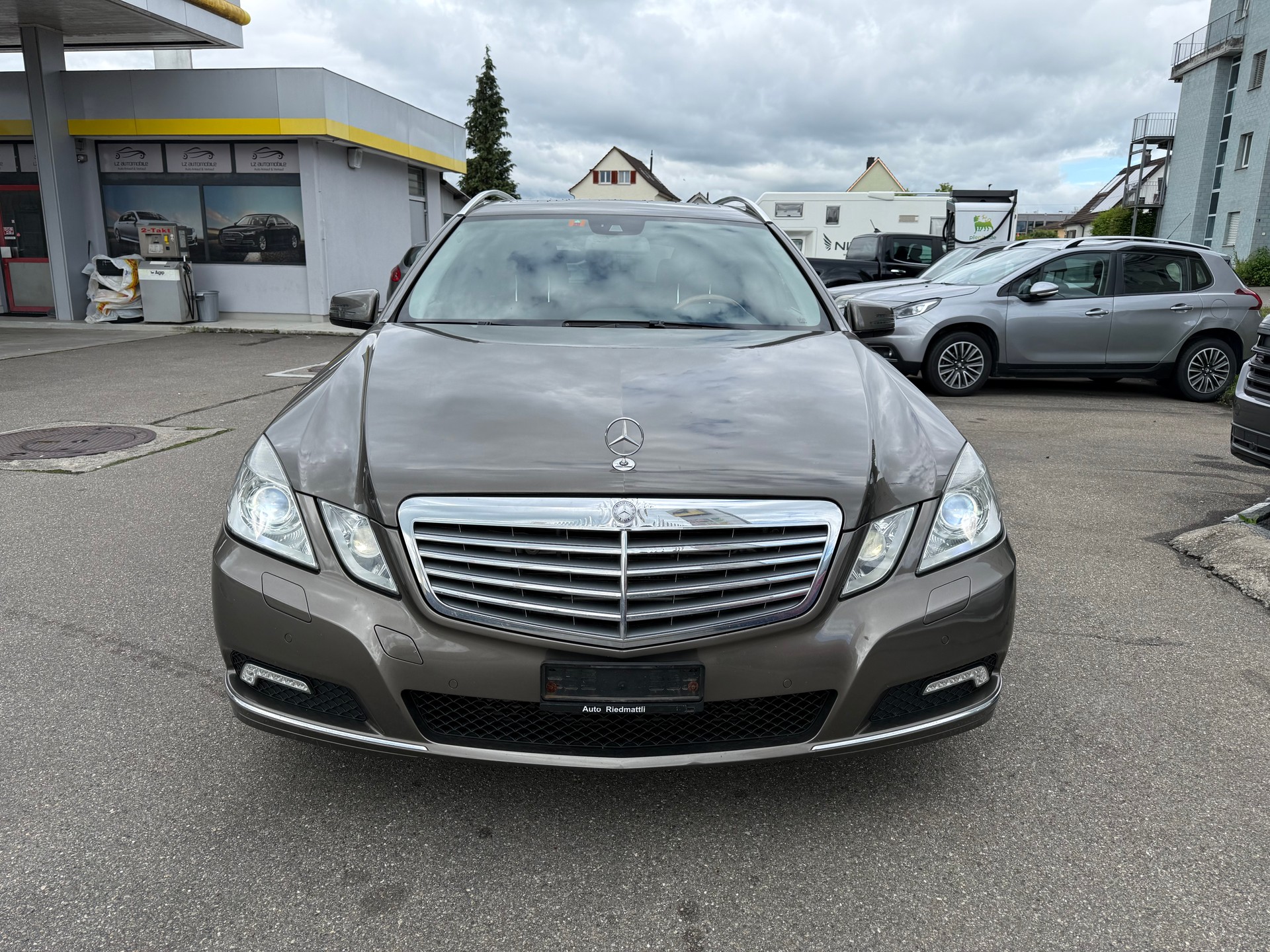 MERCEDES-BENZ E 350 CDI BlueEff. Avantgarde 4Matic 7G-Tronic-image-1