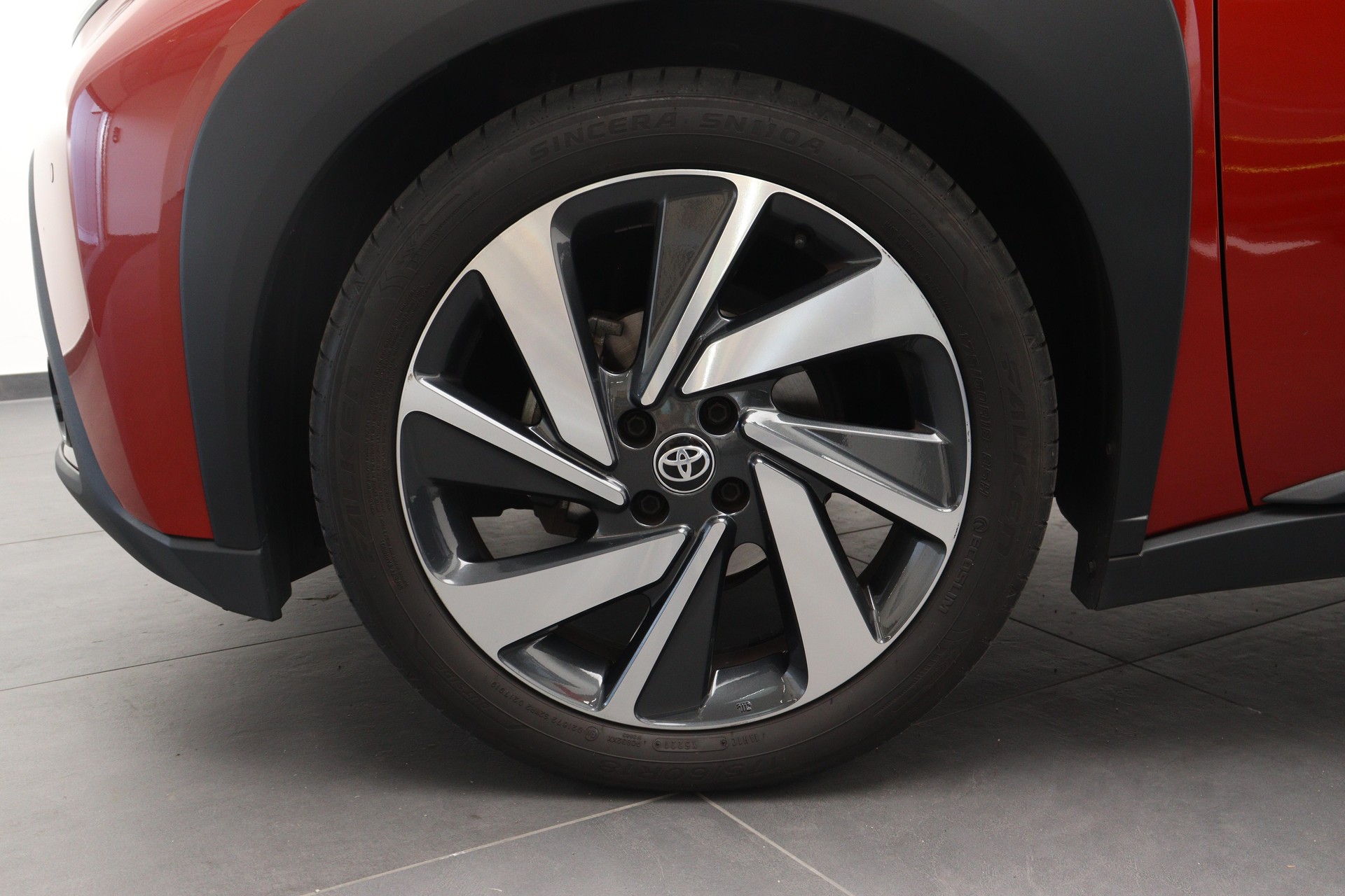 TOYOTA Aygo X 1.0 VVT-i Style-image-5