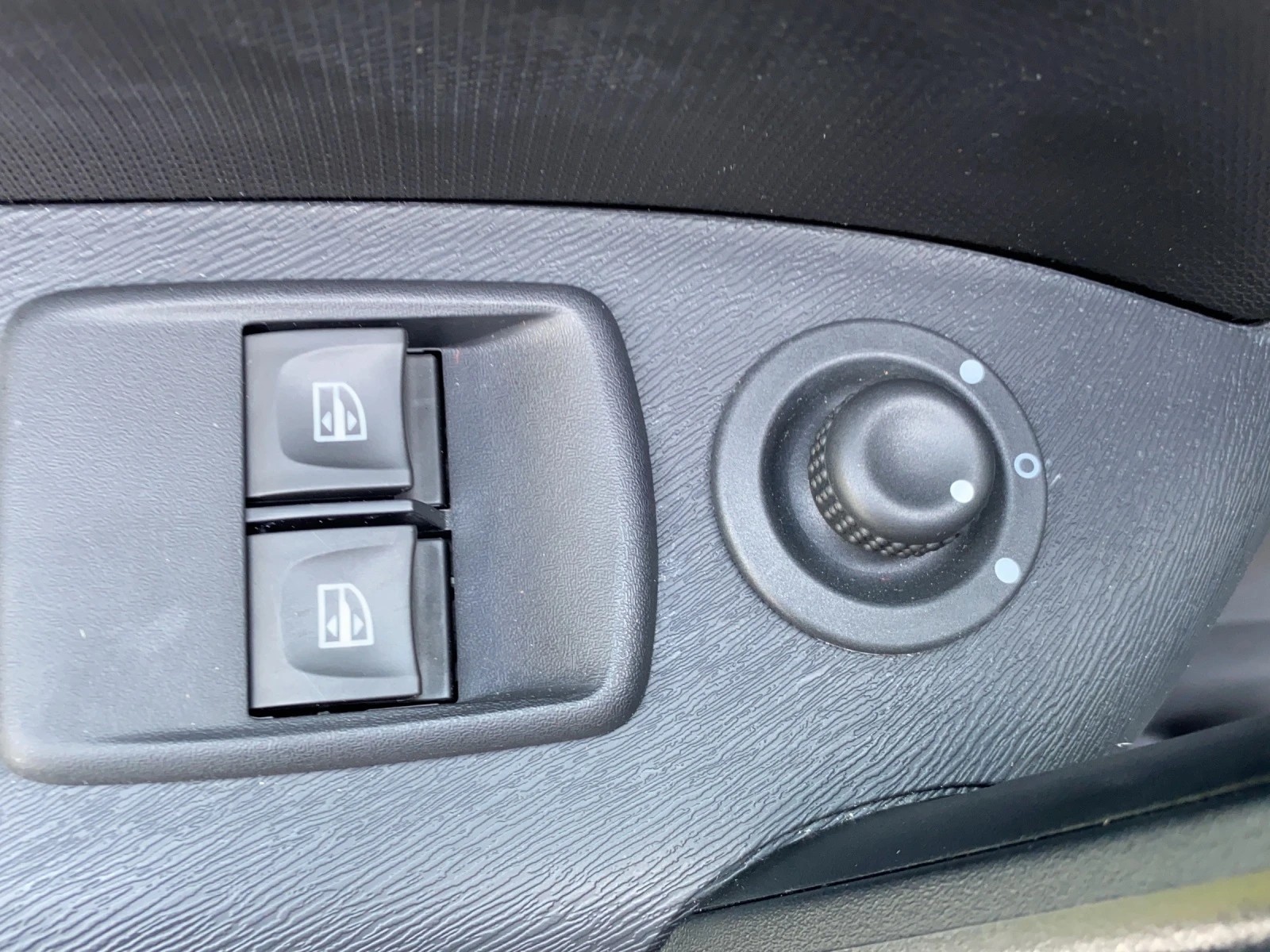 RENAULT Kangoo Z.E. 33 R60 Access-image-19