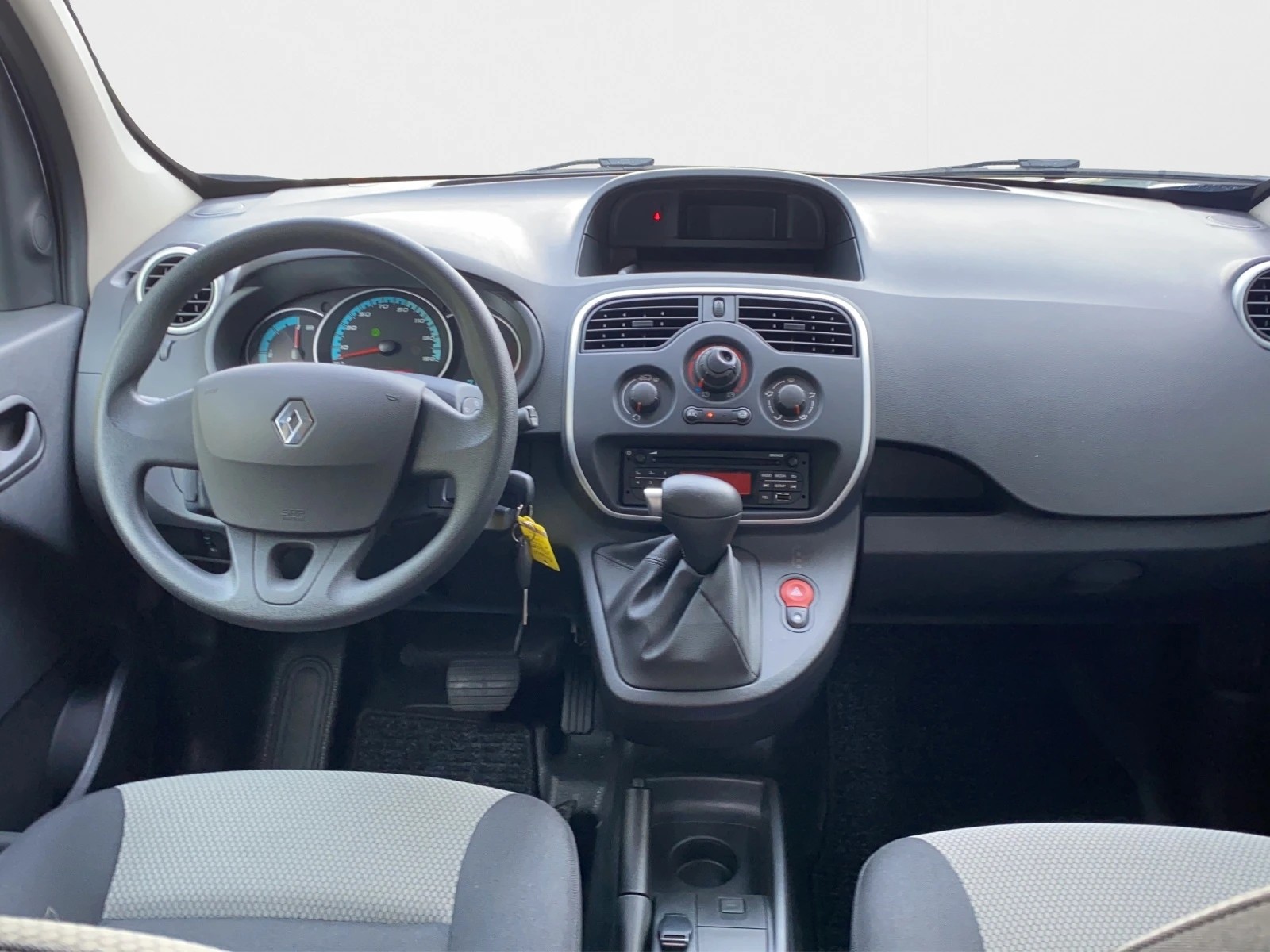 RENAULT Kangoo Z.E. 33 R60 Access-image-17