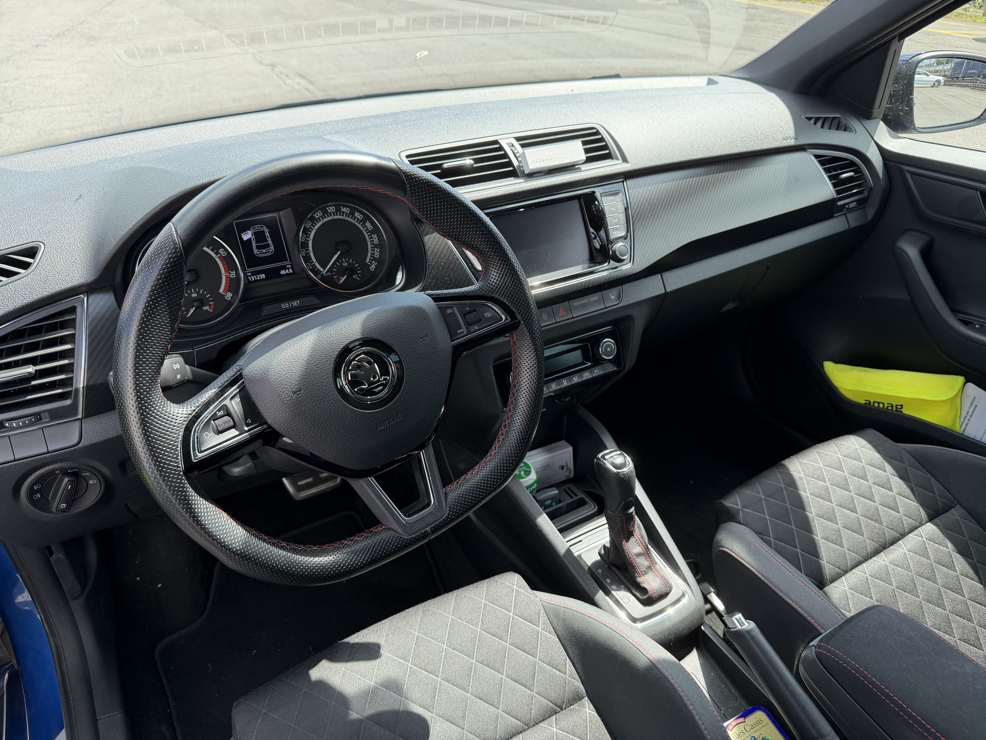 SKODA 1.0 TSI Monte Carlo DSG-image-5