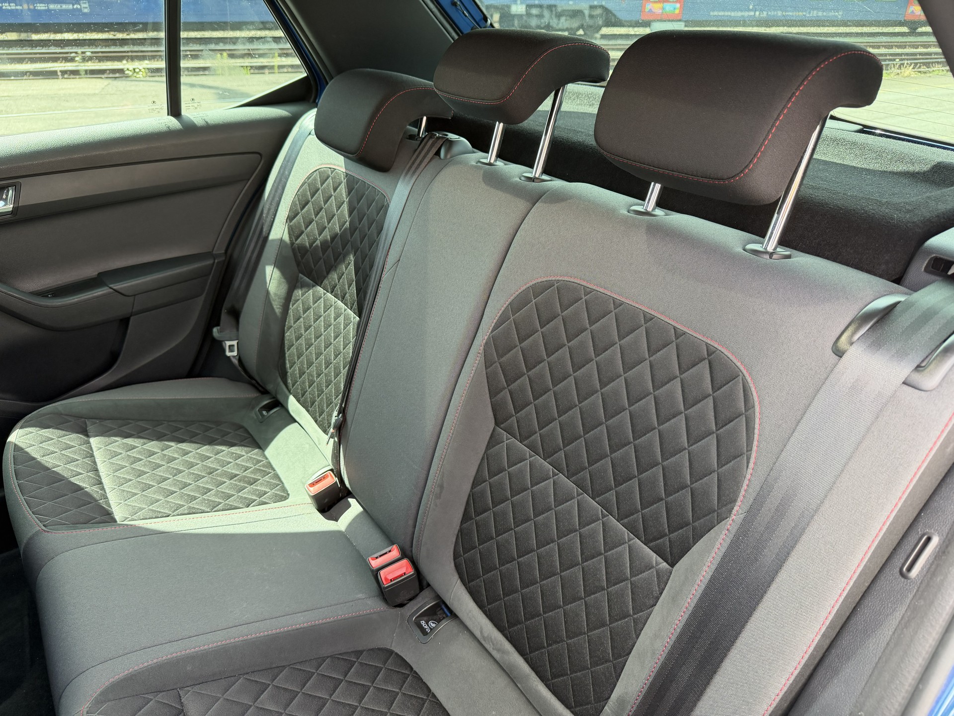 SKODA 1.0 TSI Monte Carlo DSG-image-6