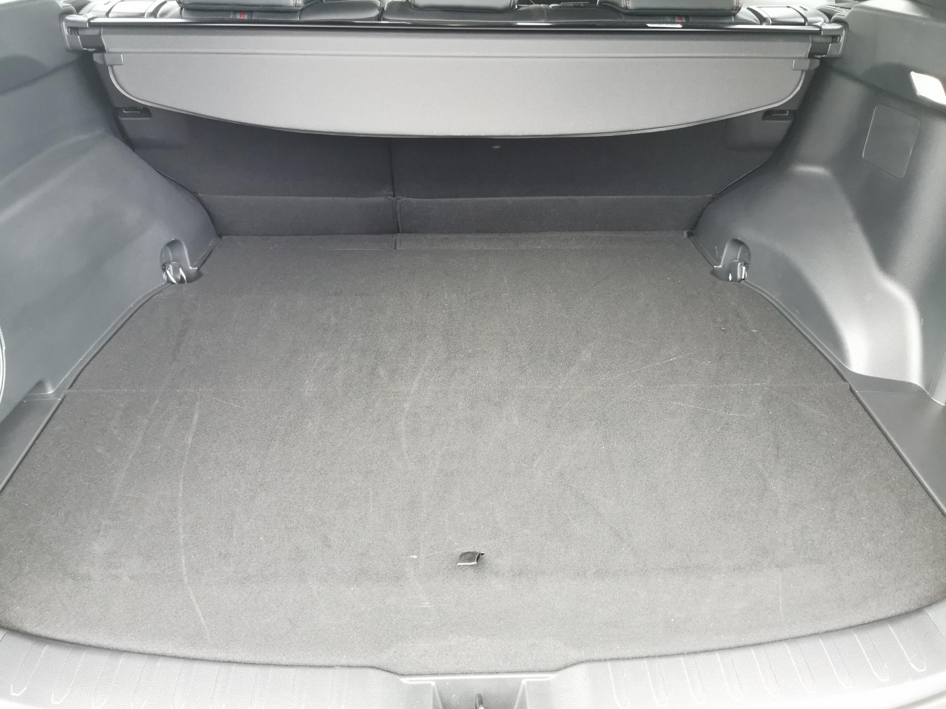 TOYOTA RAV4 2.5 Plug-In-Hybrid Platinum-image-8