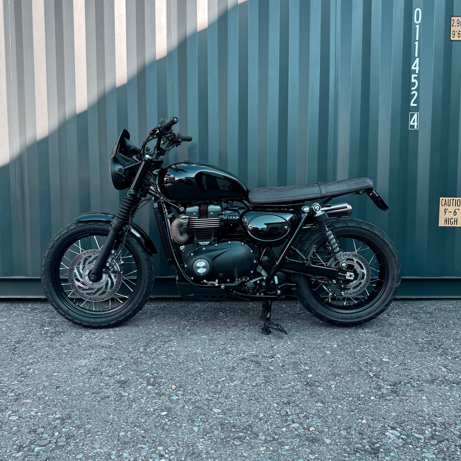 TRIUMPH Street Scrambler 900