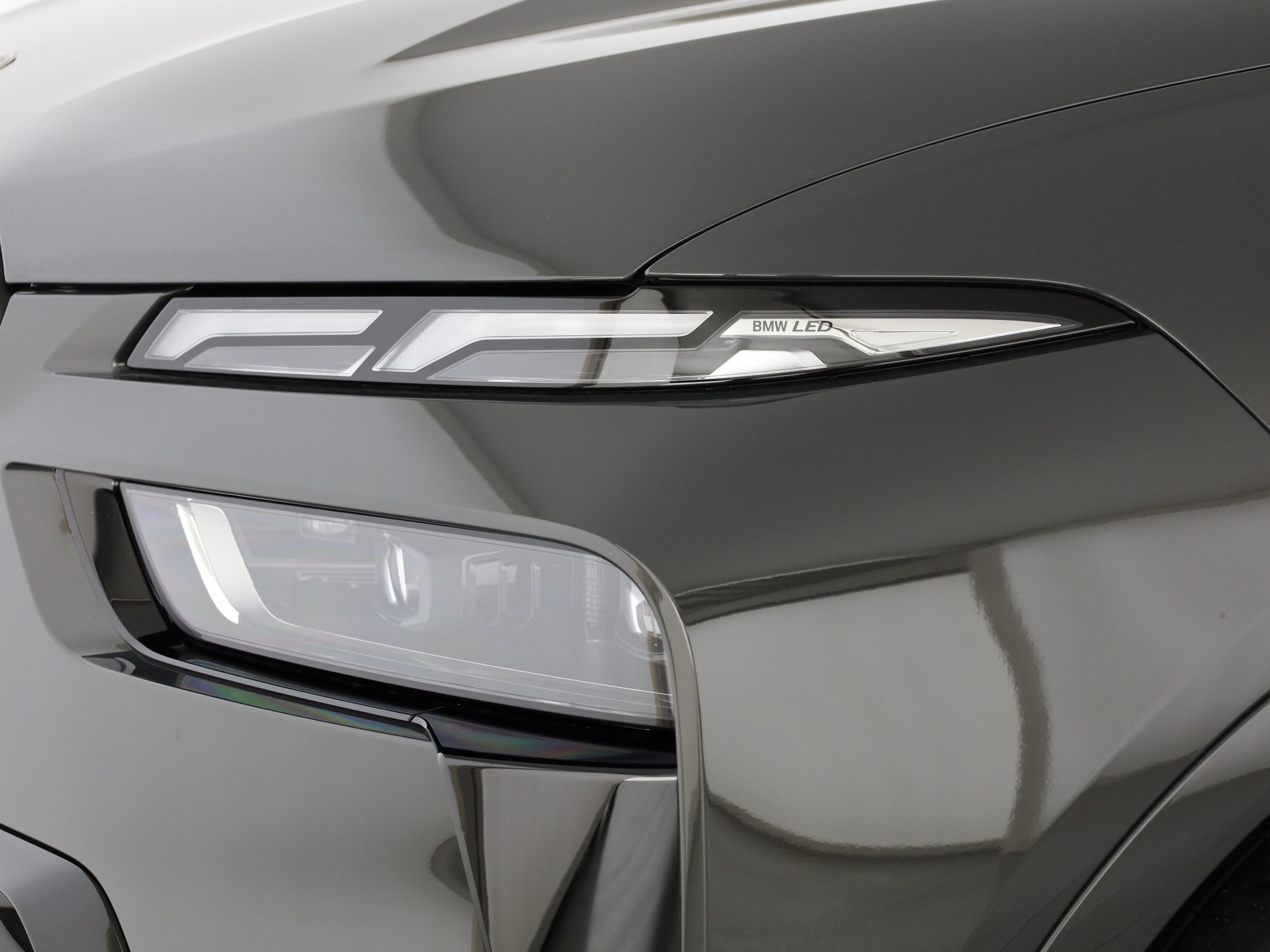 BMW X7 40d xDrive SAG-image-5