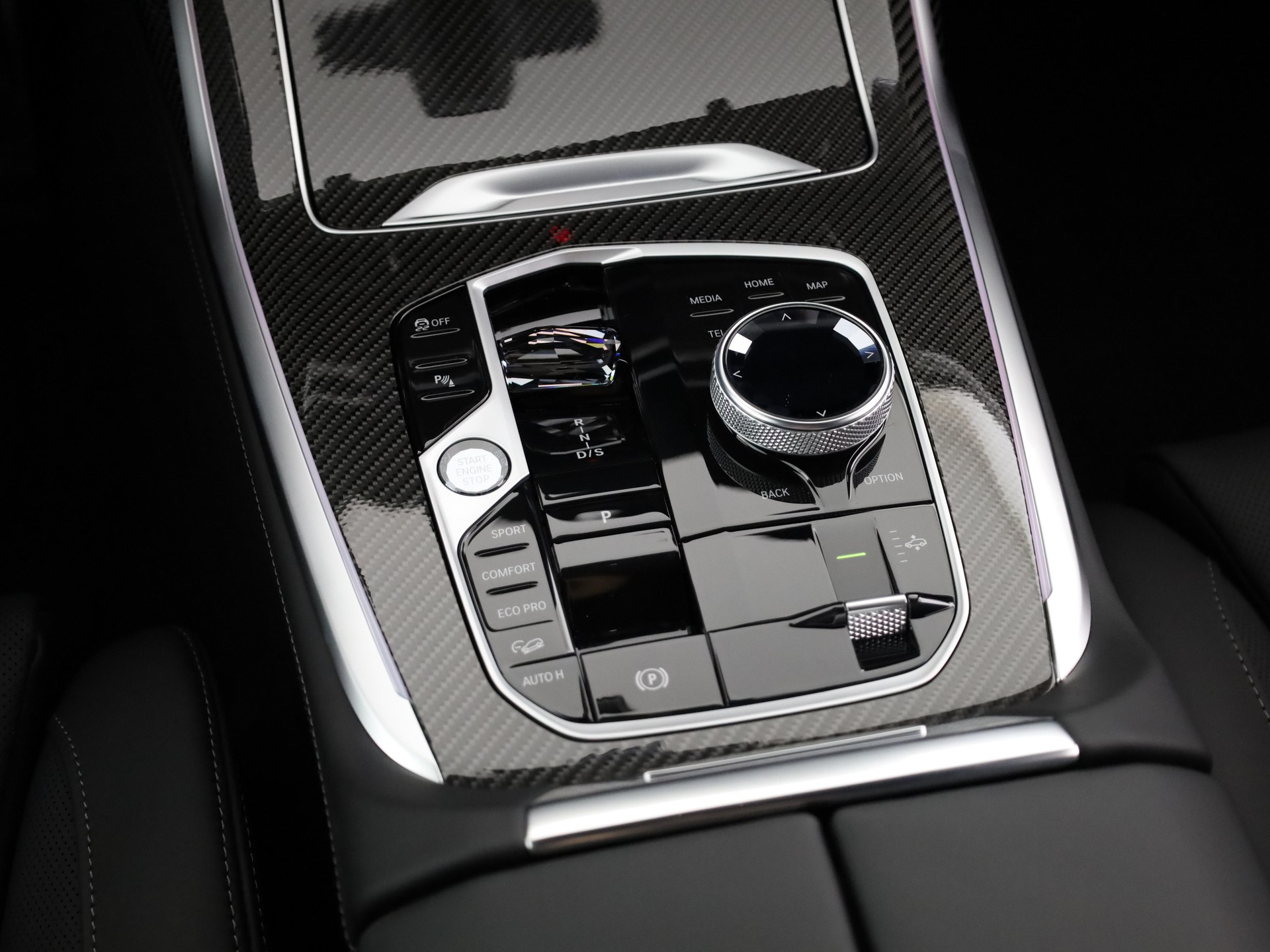 BMW X7 40d xDrive SAG-image-17