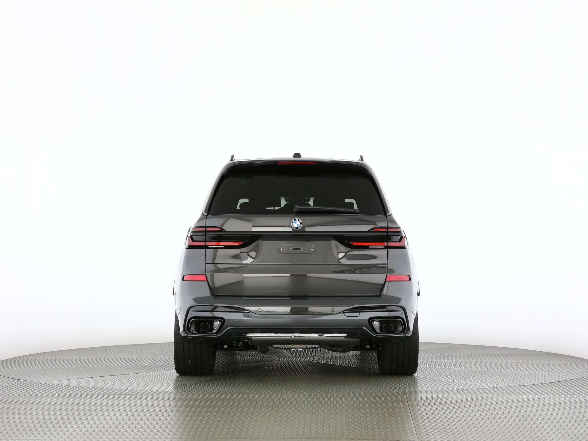 BMW X7 40d xDrive SAG-showroom-element-3