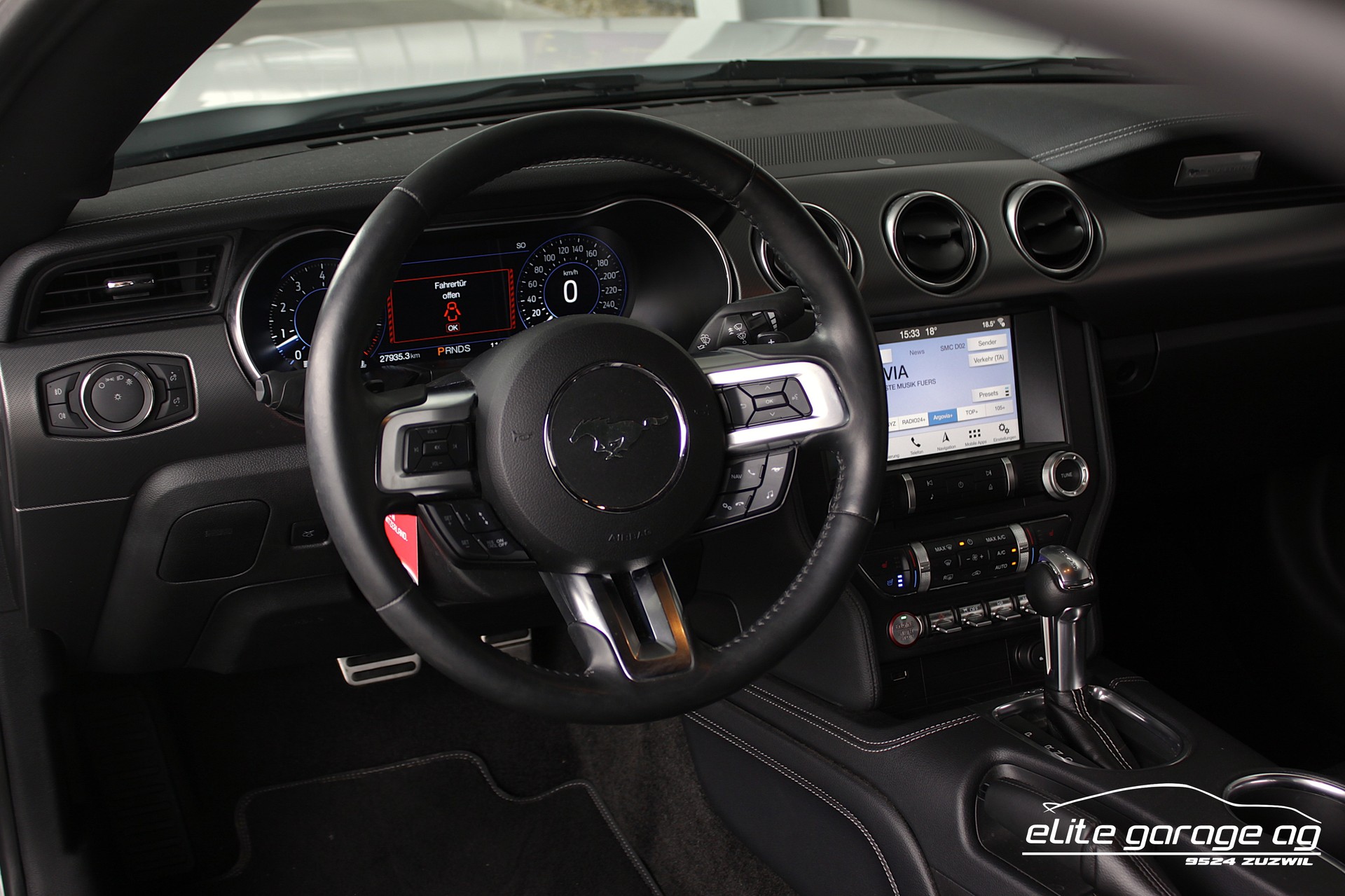 FORD Mustang Convertible 5.0 V8 GT Automat-image-14