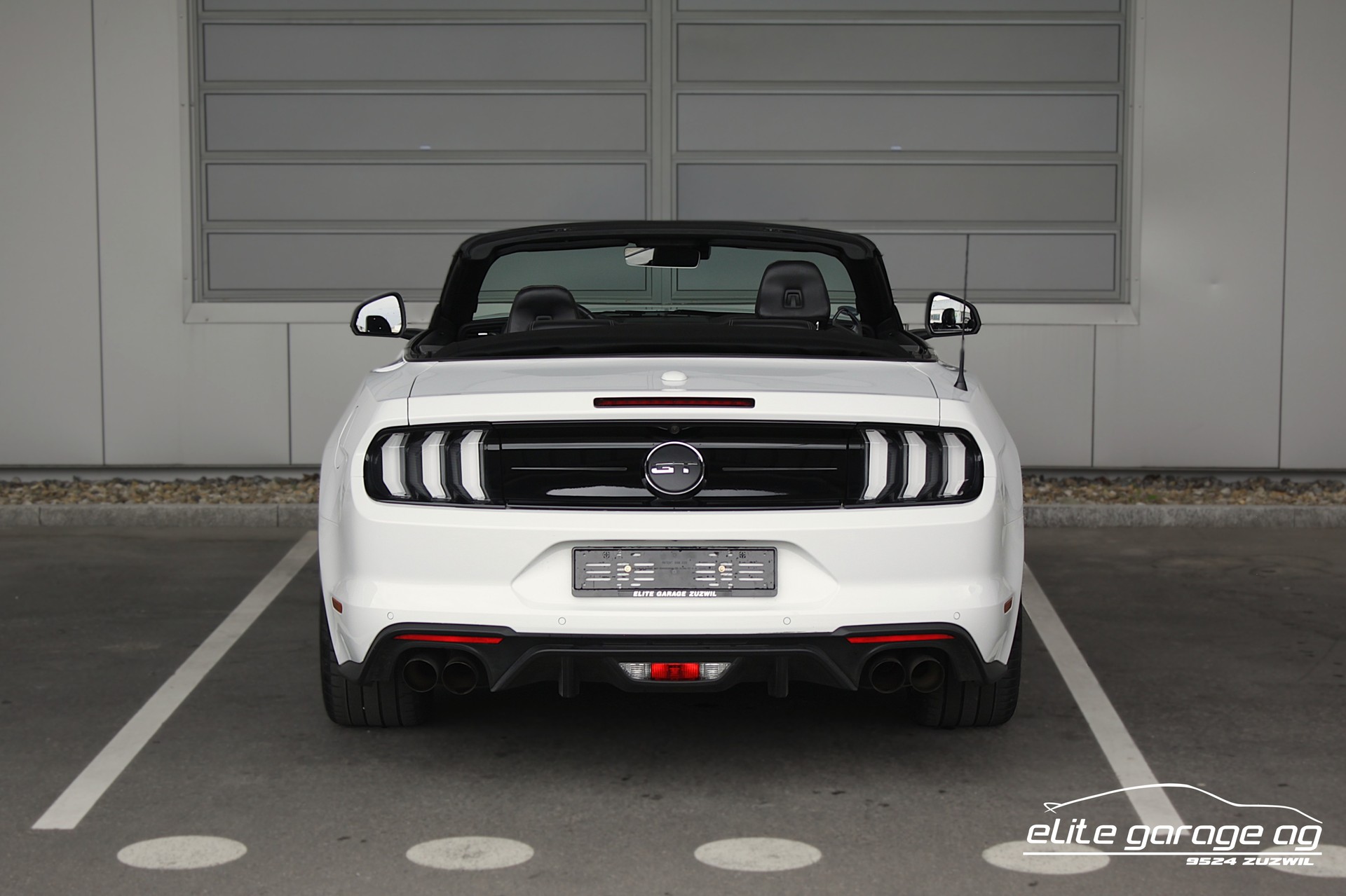 FORD Mustang Convertible 5.0 V8 GT Automat-image-3