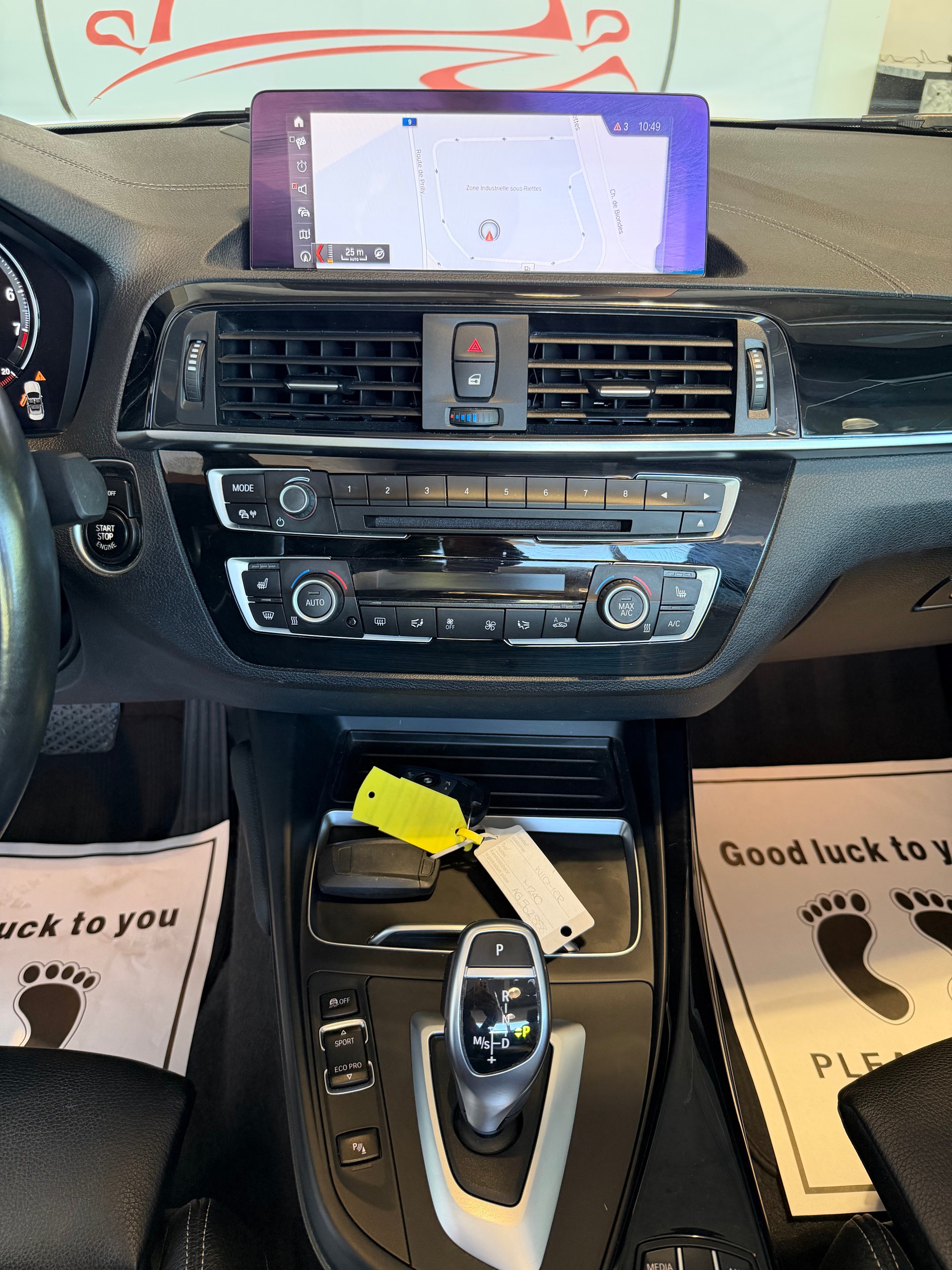 BMW M240i xDrive Steptronic-image-16