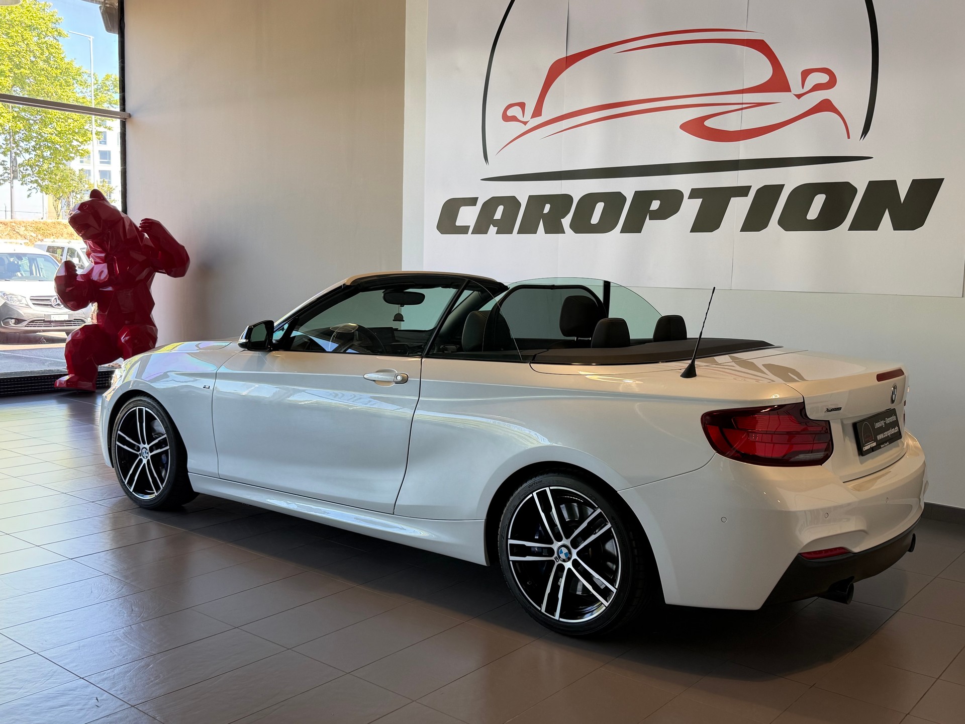 BMW M240i xDrive Steptronic-image-9