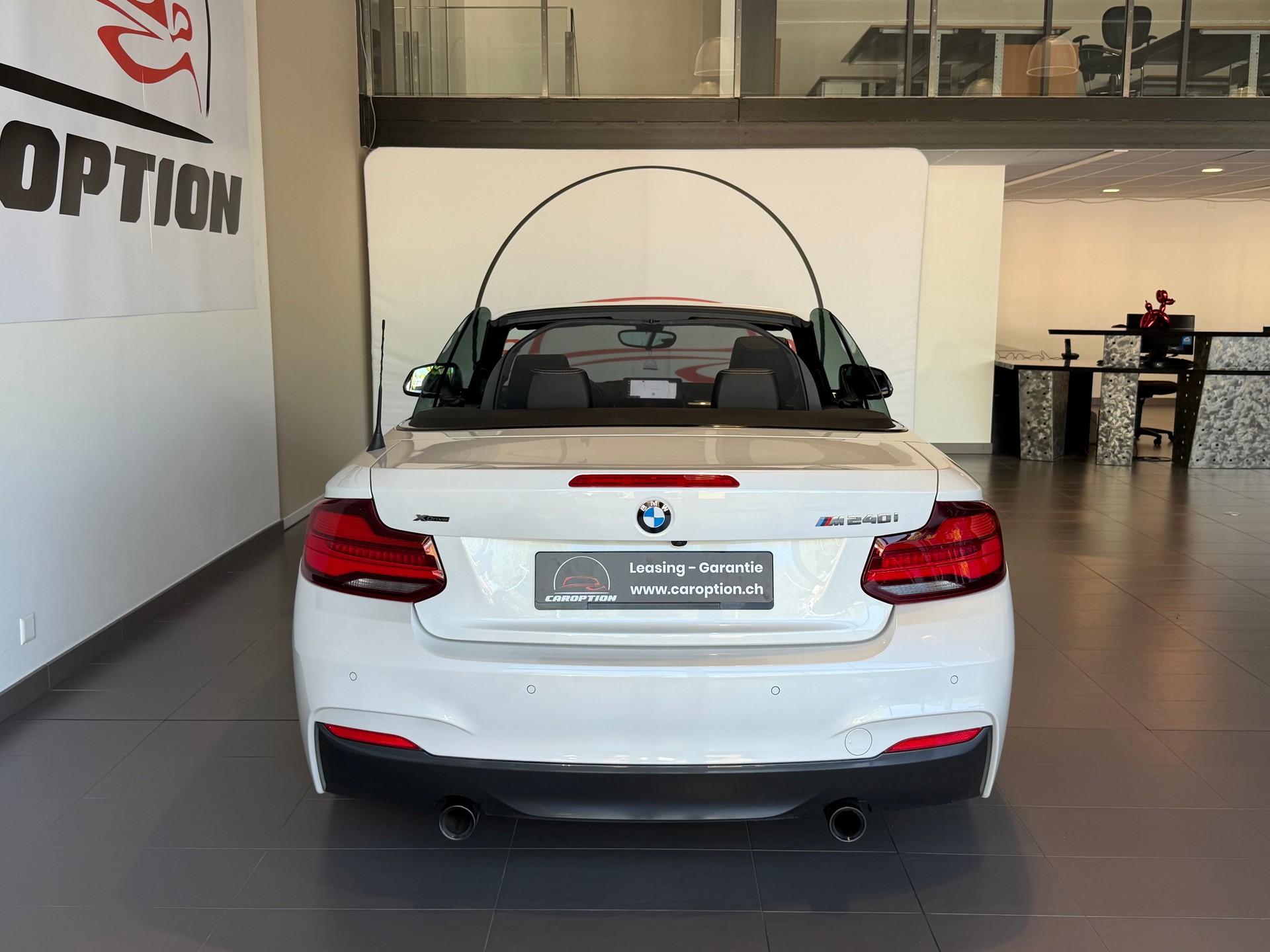 BMW M240i xDrive Steptronic-image-7