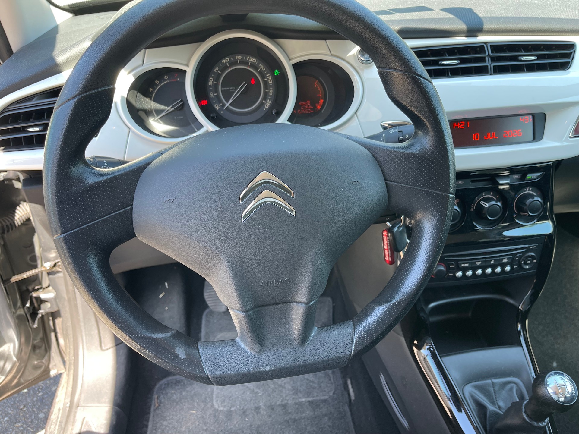 CITROEN C3 1.4i Swiss Style-image-10
