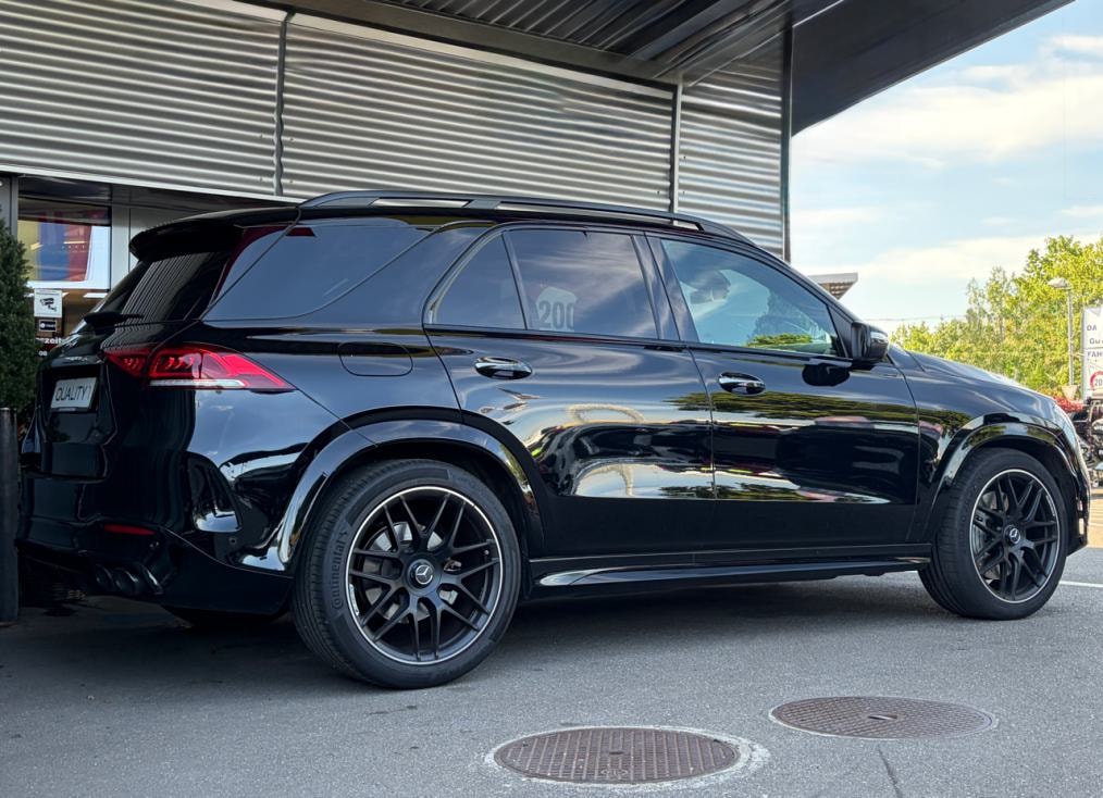 MERCEDES-BENZ GLE 53 AMG 4Matic+ 9G-Speedshift-showroom-element-2