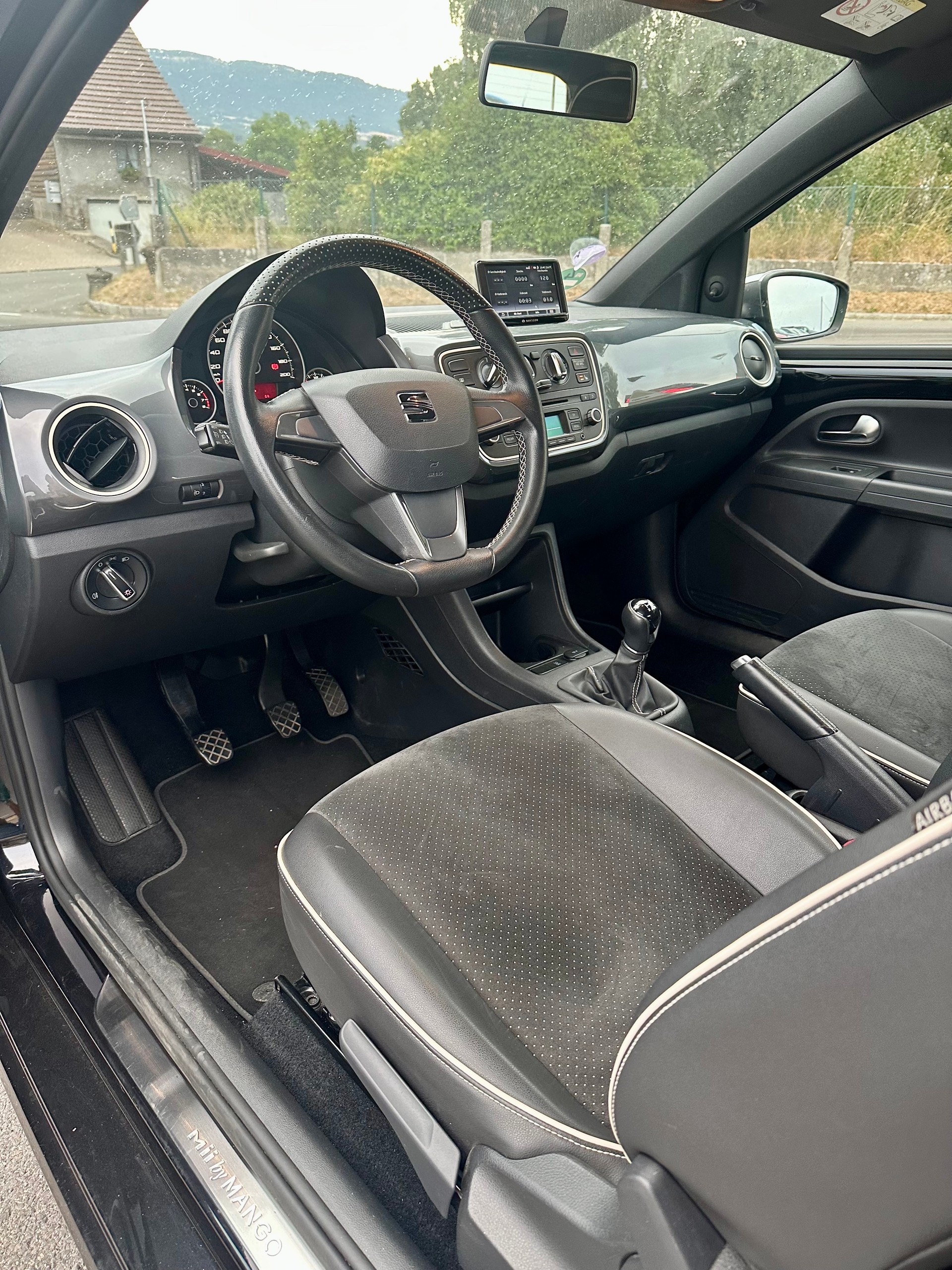 SEAT Mii 1.0 by Mango-image-9