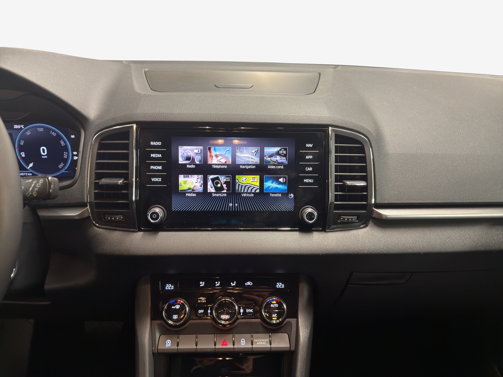 SKODA Karoq 1.5 TSI Ambition DSG-image-10