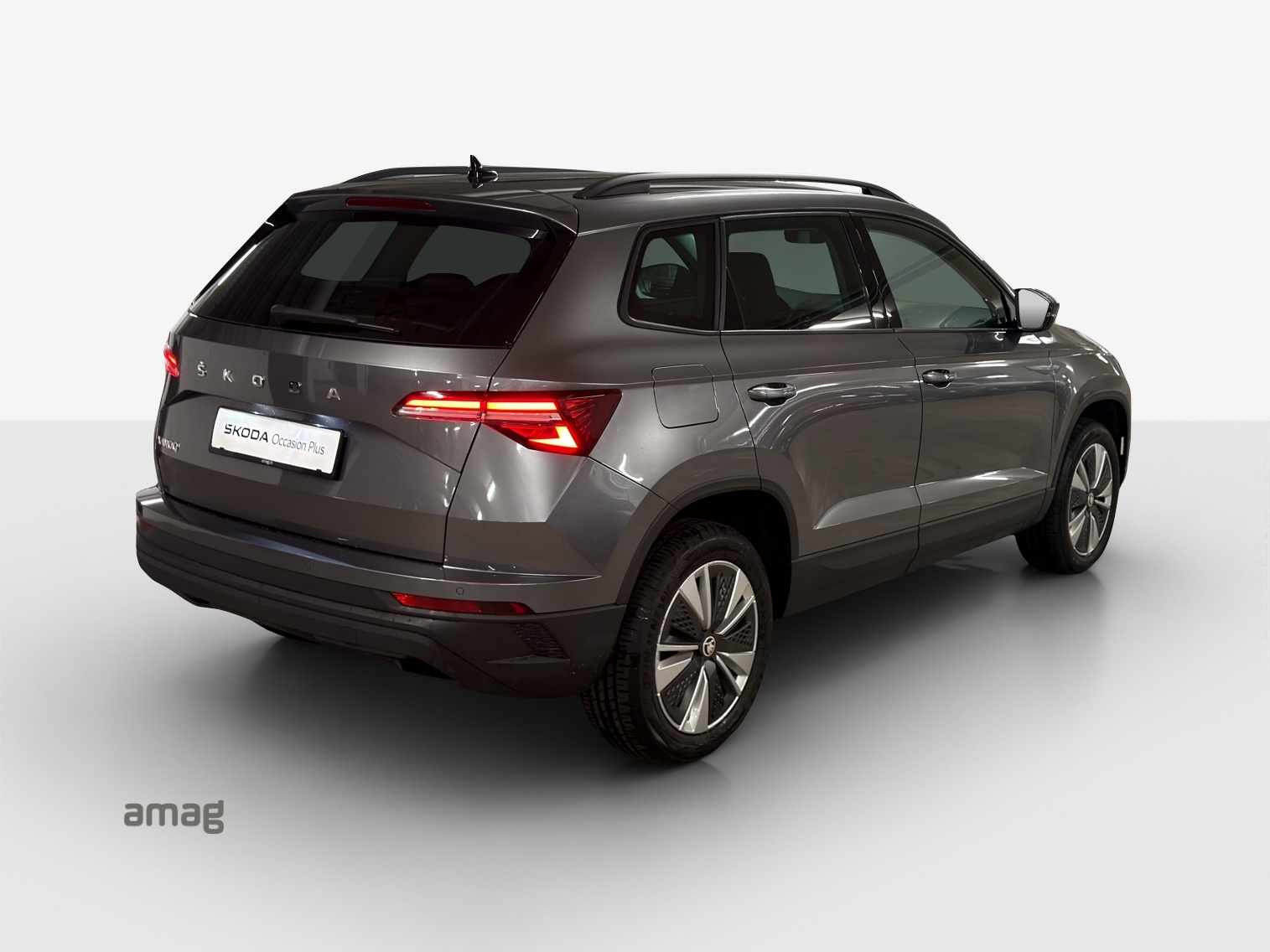 SKODA Karoq 1.5 TSI Ambition DSG-image-4
