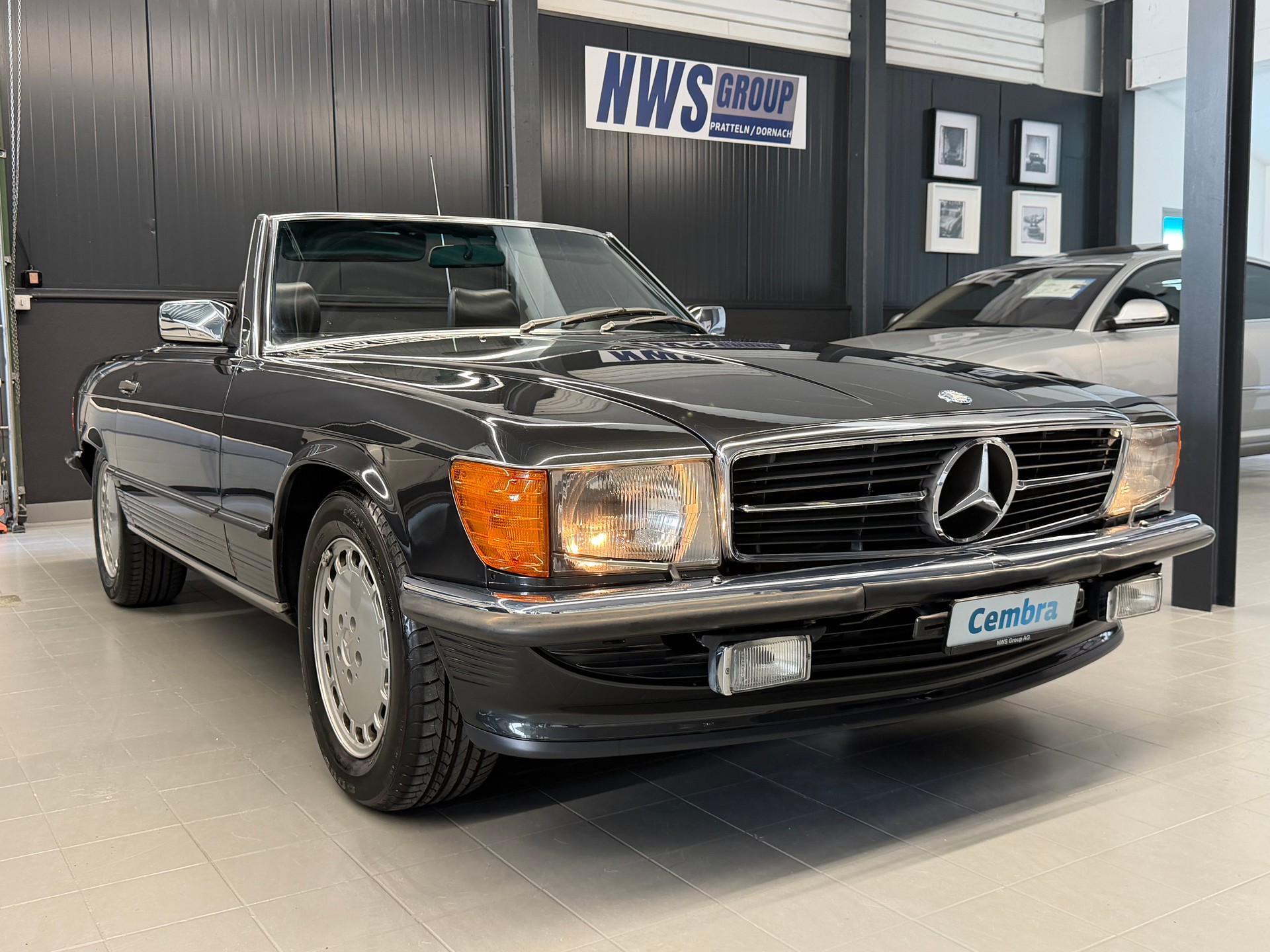MERCEDES-BENZ 300 SL Automatic-image-0