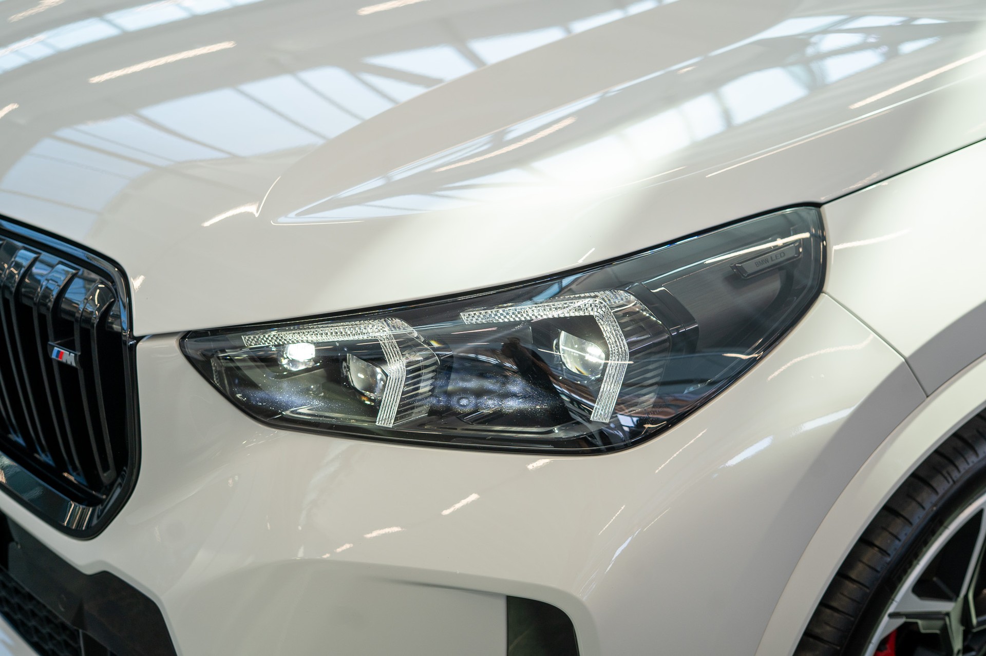 BMW X1 M35i M Sport Pro / Head-Up / Harman Kardon Sound / 360° Kamera-image-24