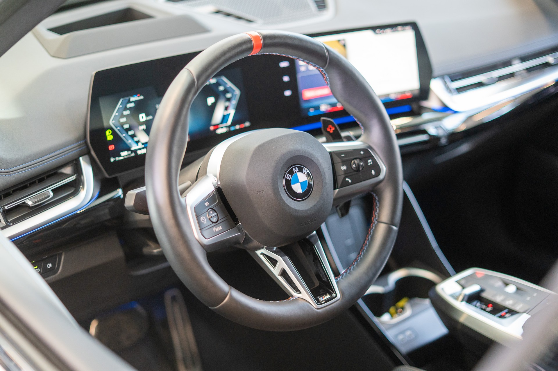 BMW X1 M35i M Sport Pro / Head-Up / Harman Kardon Sound / 360° Kamera-image-7