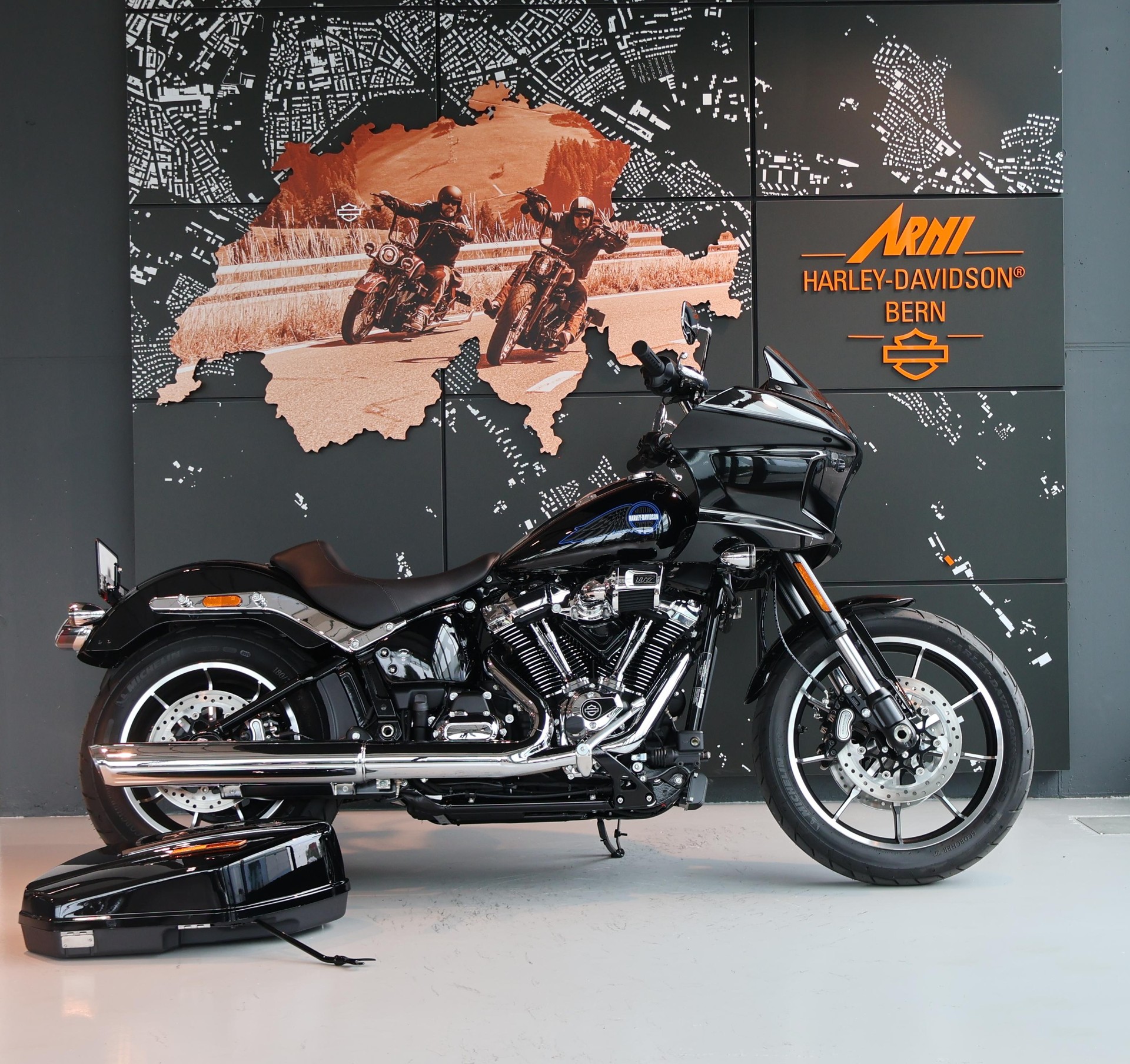 HARLEY-DAVIDSON FXLRST Low Rider ST 117ci-image-1