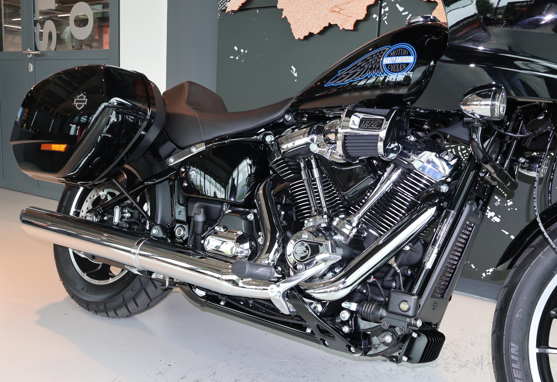 HARLEY-DAVIDSON FXLRST Low Rider ST 117ci-image-5