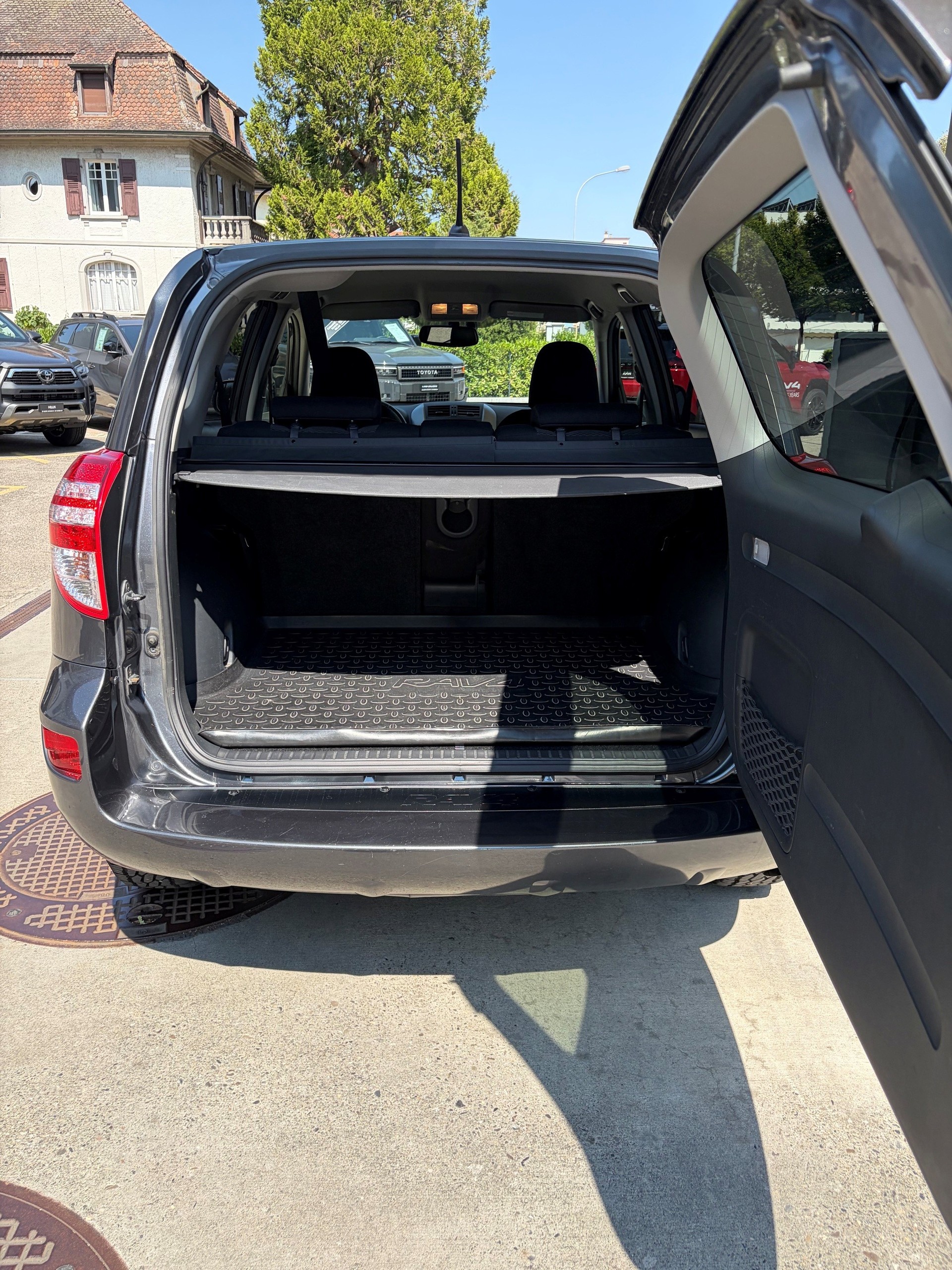 TOYOTA RAV-4 2.0 16V Style Multidrive-image-13