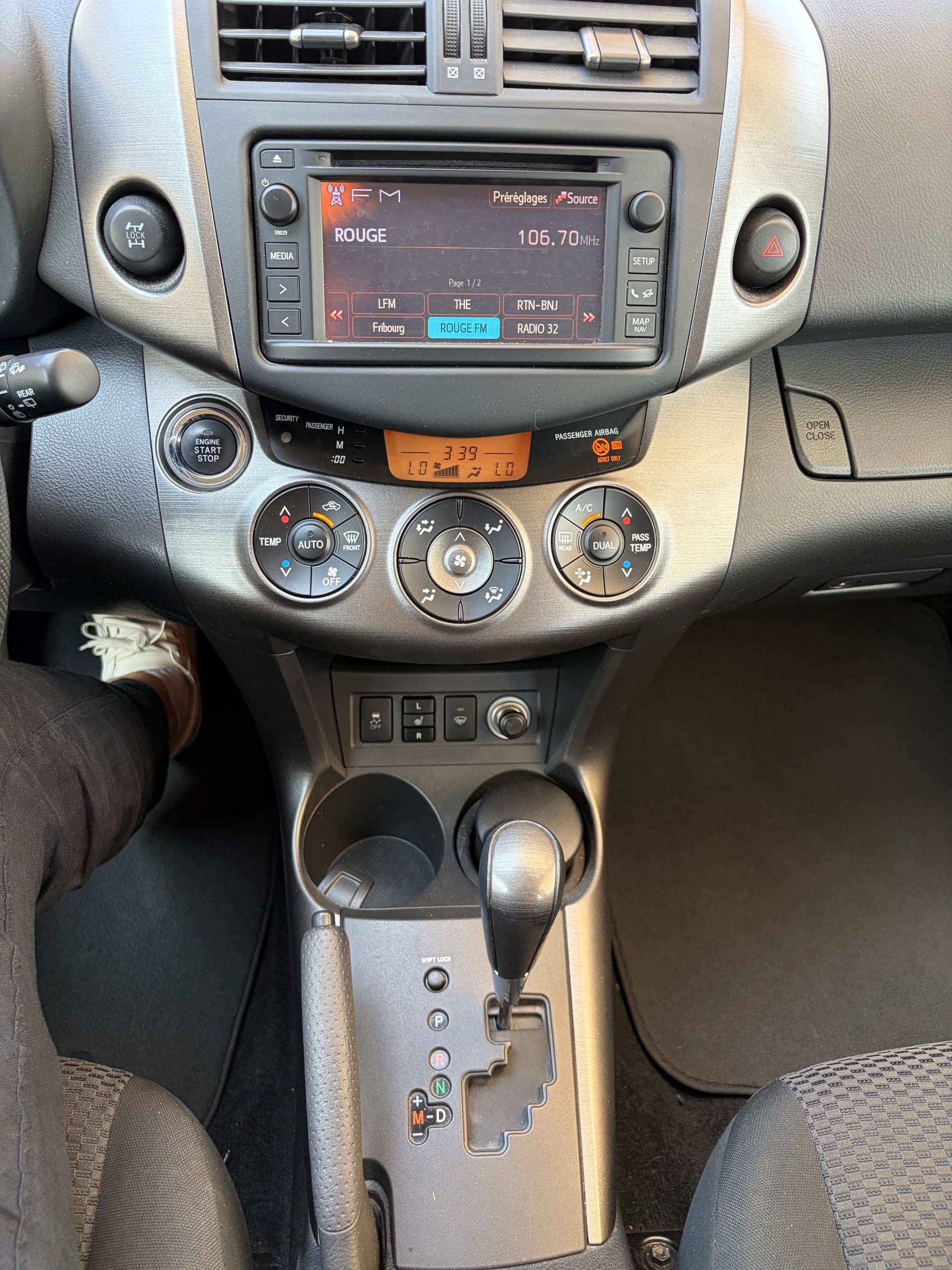 TOYOTA RAV-4 2.0 16V Style Multidrive-image-11