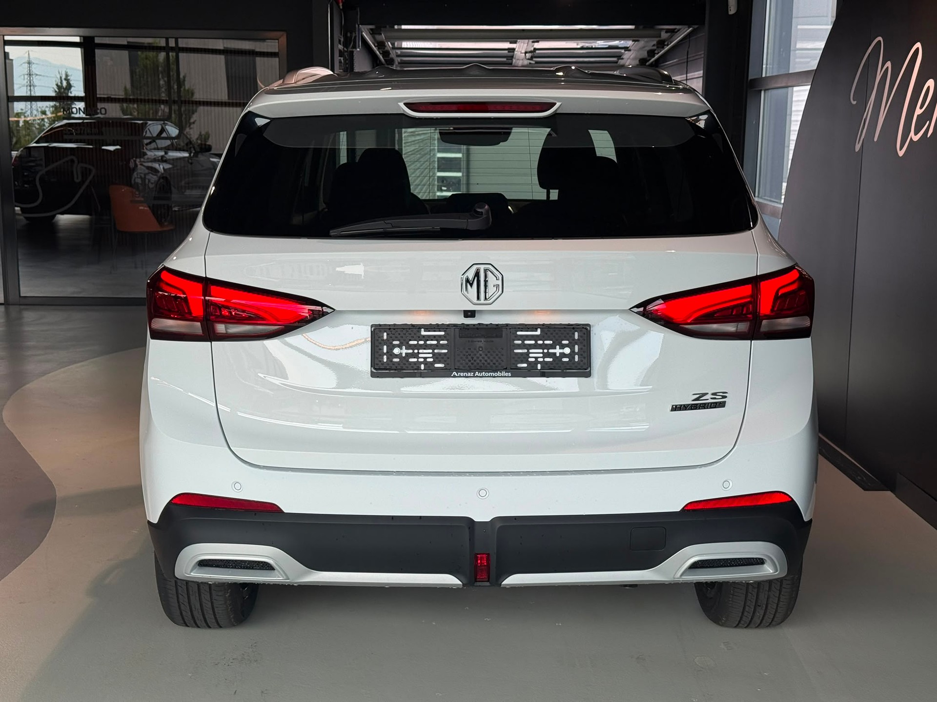 MG ZS 1.5 HEV Luxury-image-5