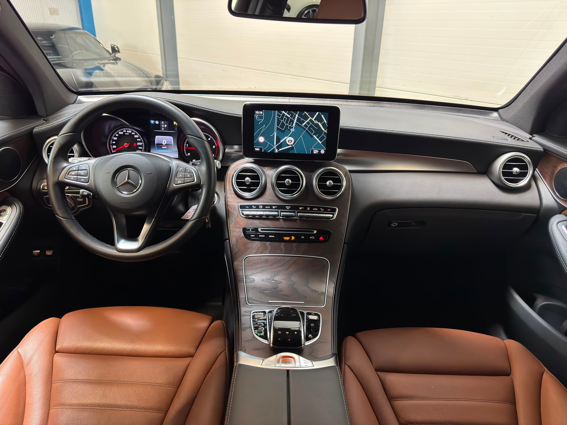 MERCEDES-BENZ GLC 250 d Exclusive 4m-image-7