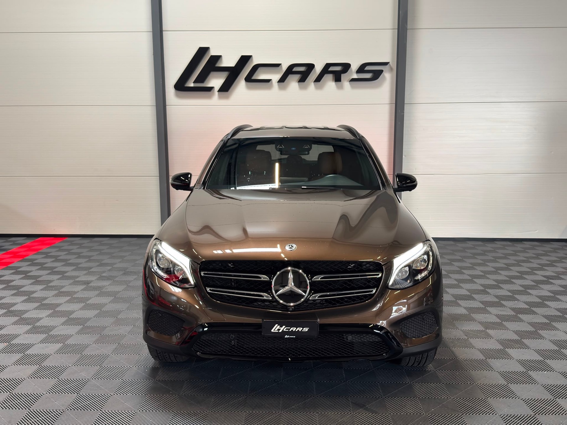 MERCEDES-BENZ GLC 250 d Exclusive 4m-image-6