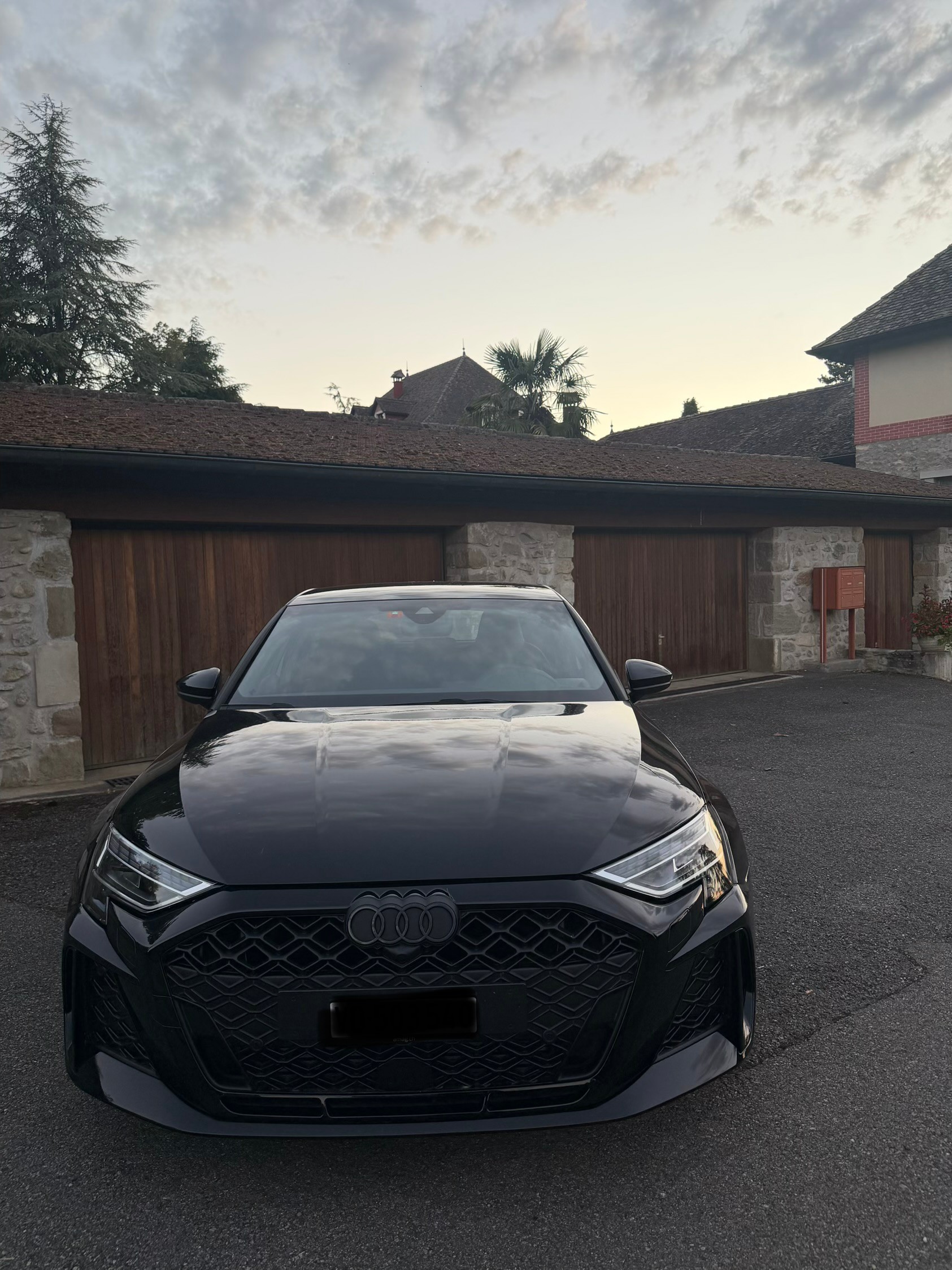 AUDI 2.5 TFSI quattro S-Tronic garantie 2029 amag-image-0