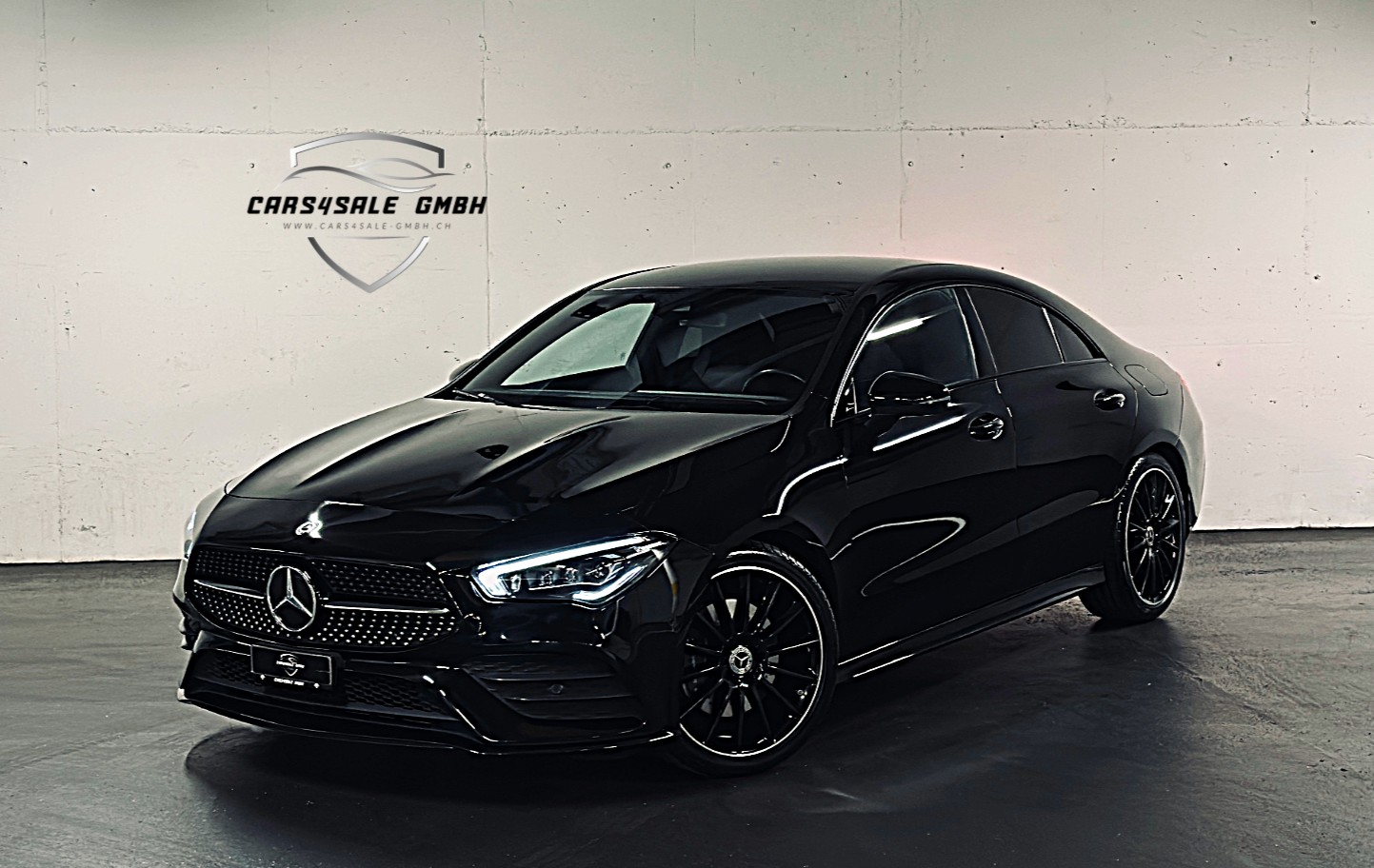 MERCEDES-BENZ CLA 220 AMG Line 4Matic