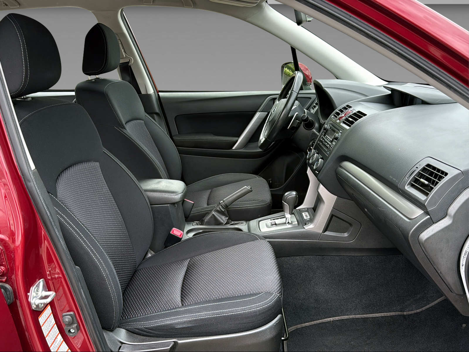 SUBARU Forester Station 2.0 Swiss-image-19