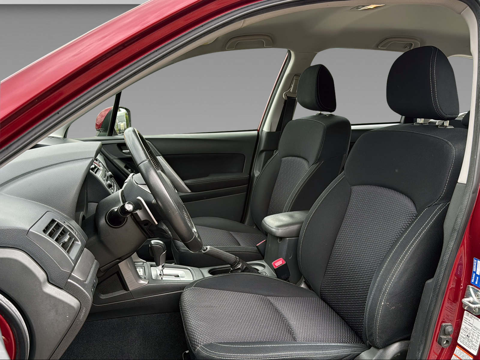 SUBARU Forester Station 2.0 Swiss-image-13