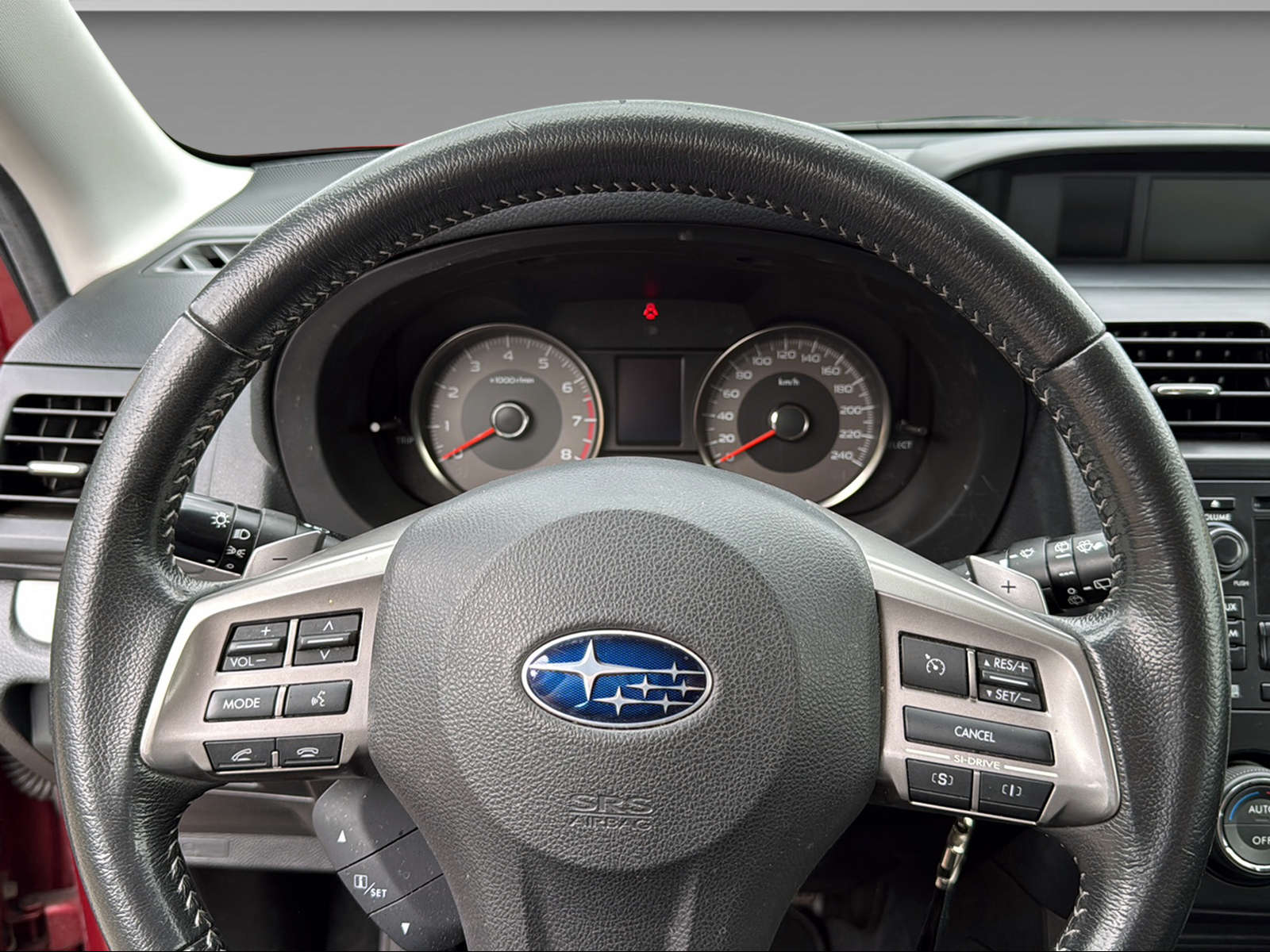 SUBARU Forester Station 2.0 Swiss-image-17