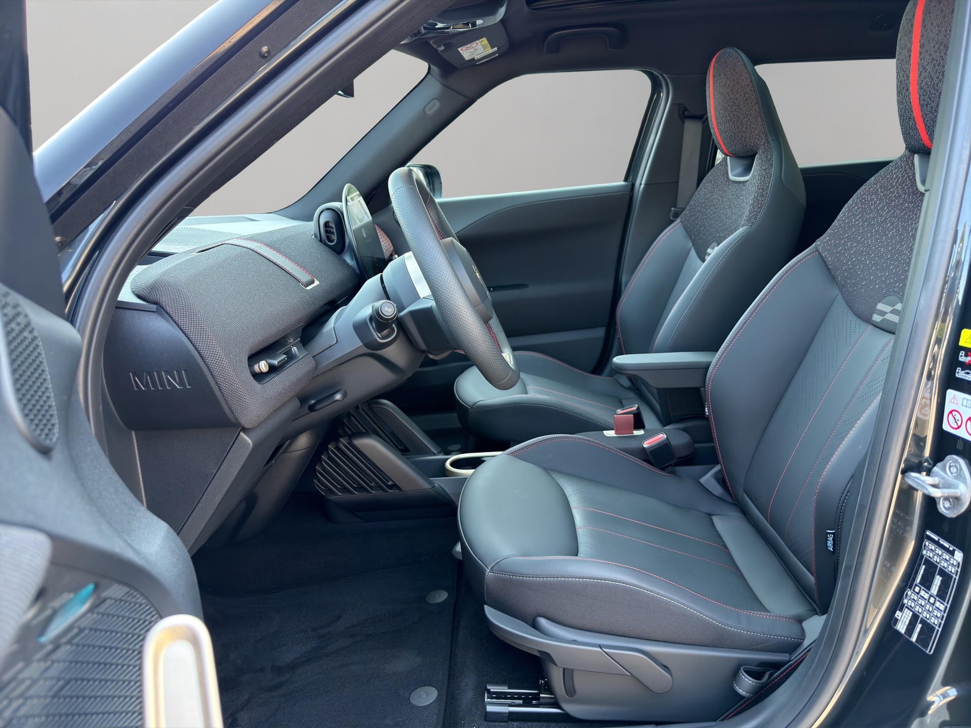 MINI Aceman SE-image-11
