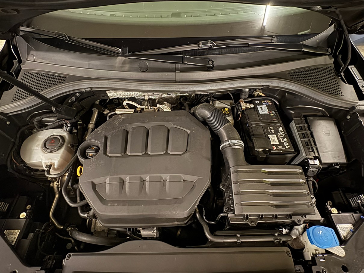 VW 2.0 TSI R-Line DSG-image-11