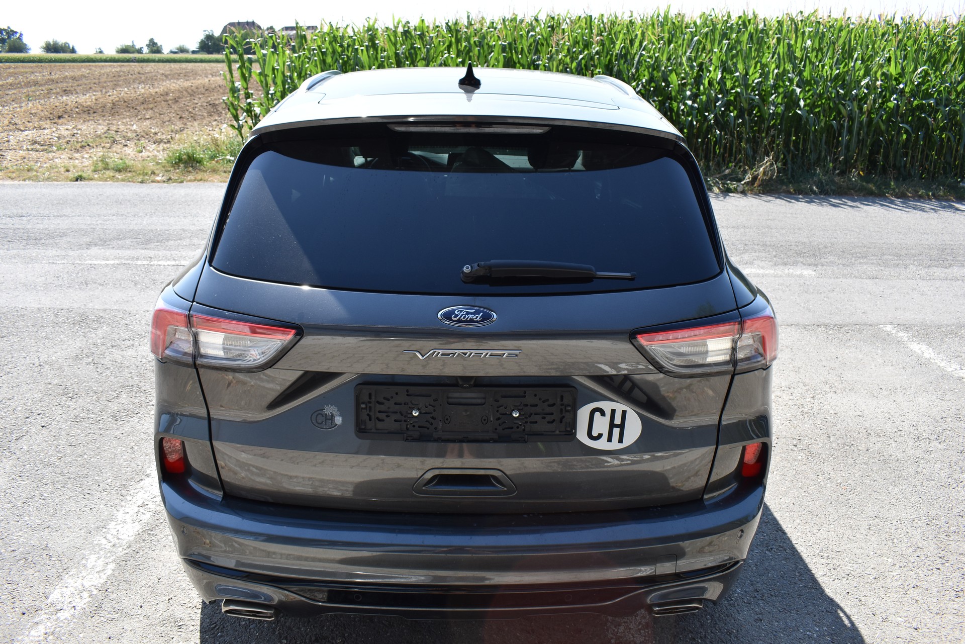 FORD Kuga 2.5 FHEV Vignale FWD-image-5