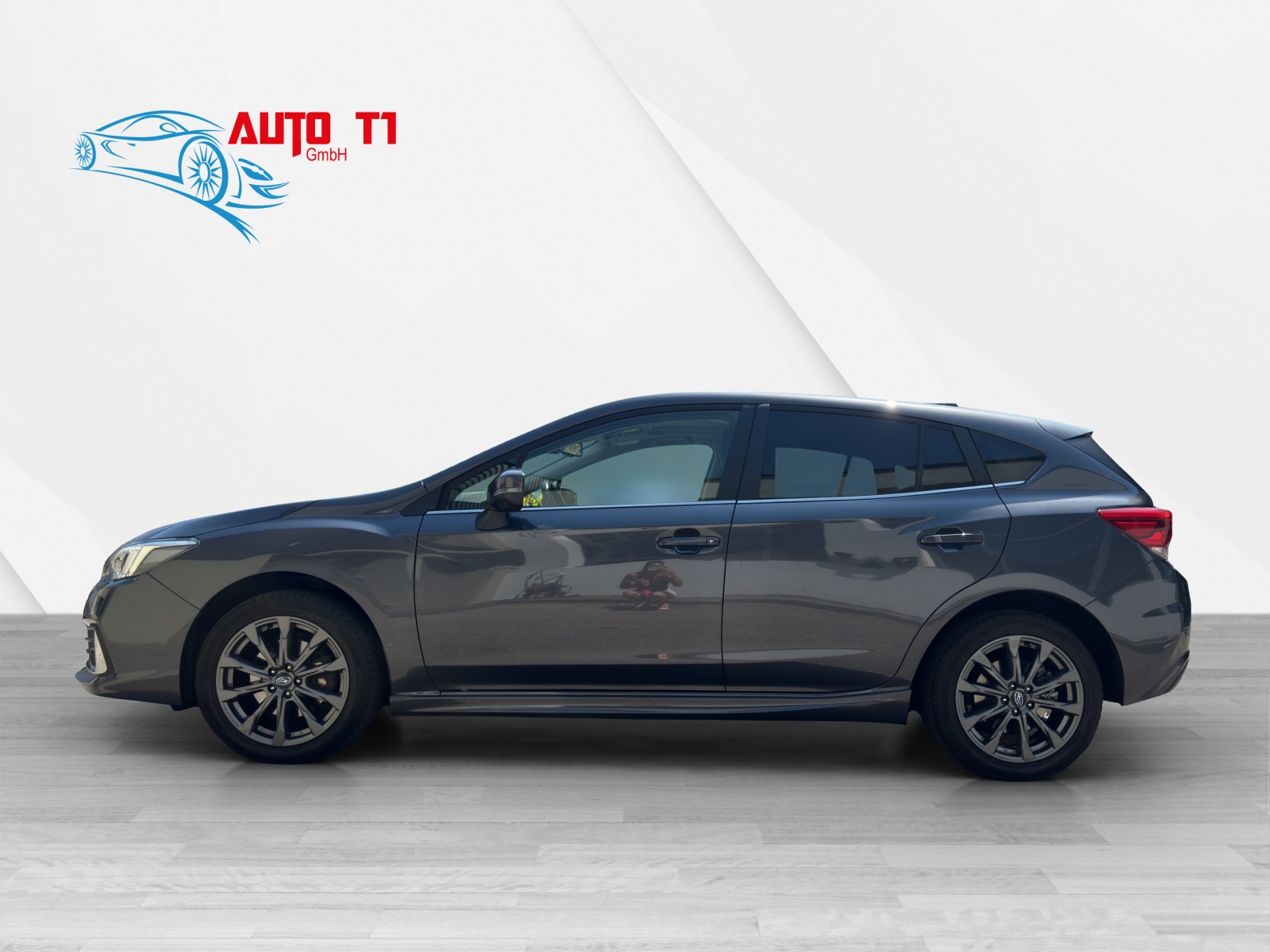 SUBARU Impreza 2.0i e-Boxer Swiss Plus AWD CVT-image-2