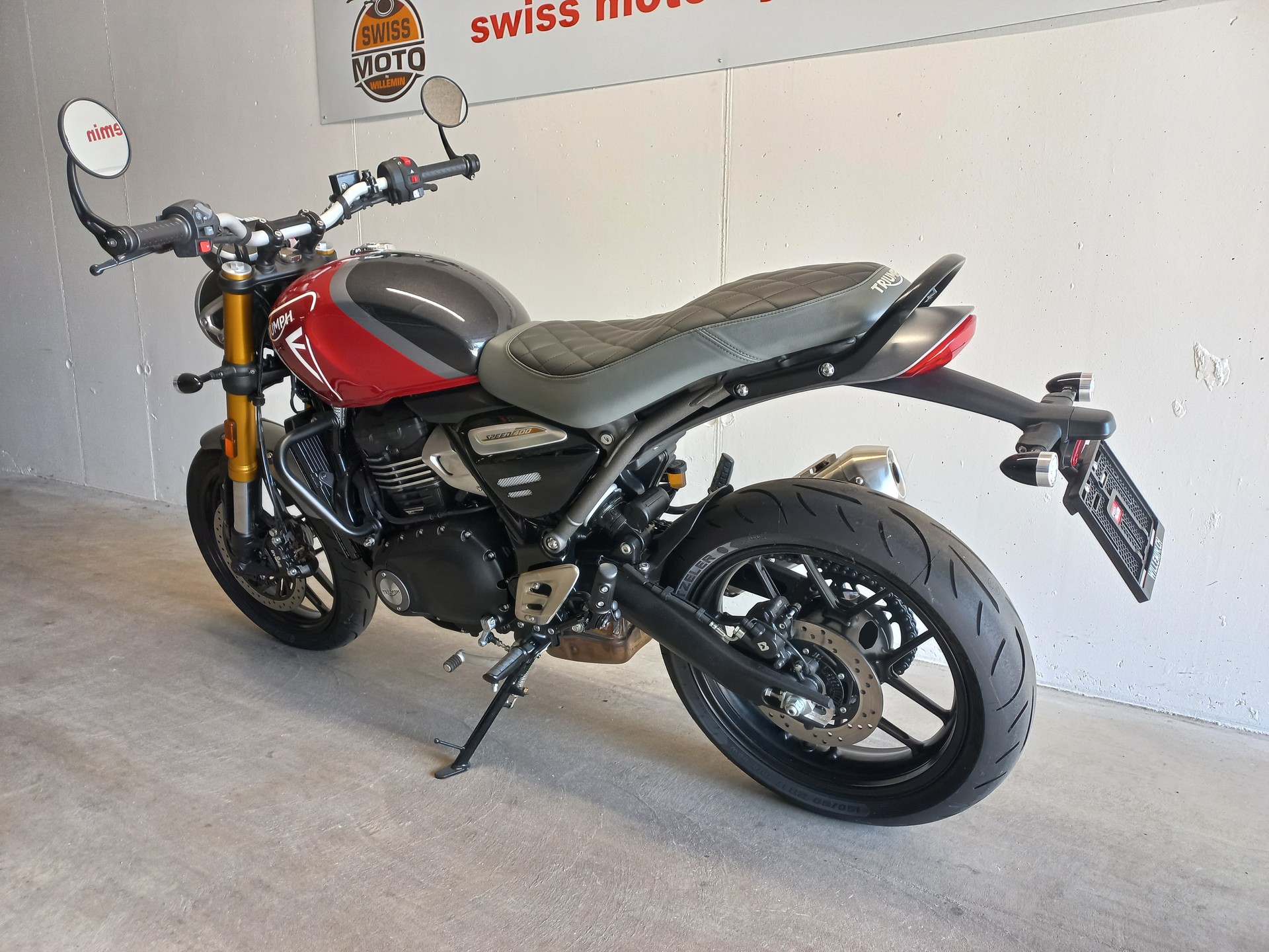 TRIUMPH Speed 400 XC-showroom-element-2
